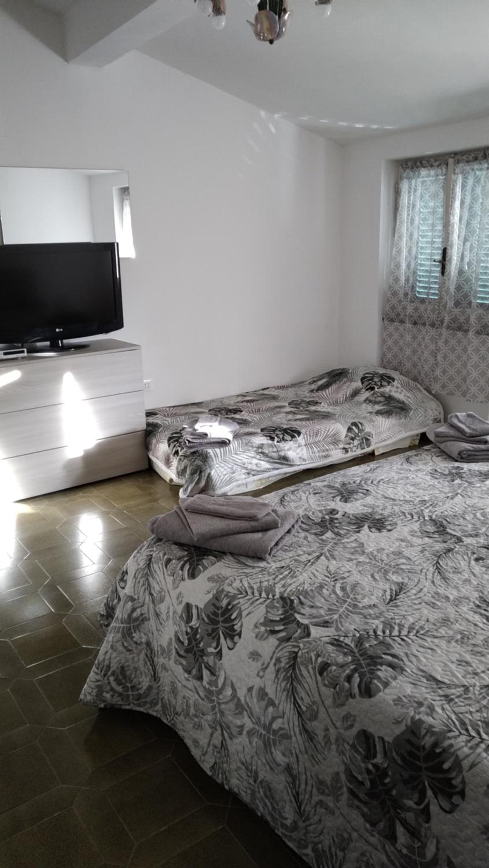 Two-Bedroom Apartment - Photo 1