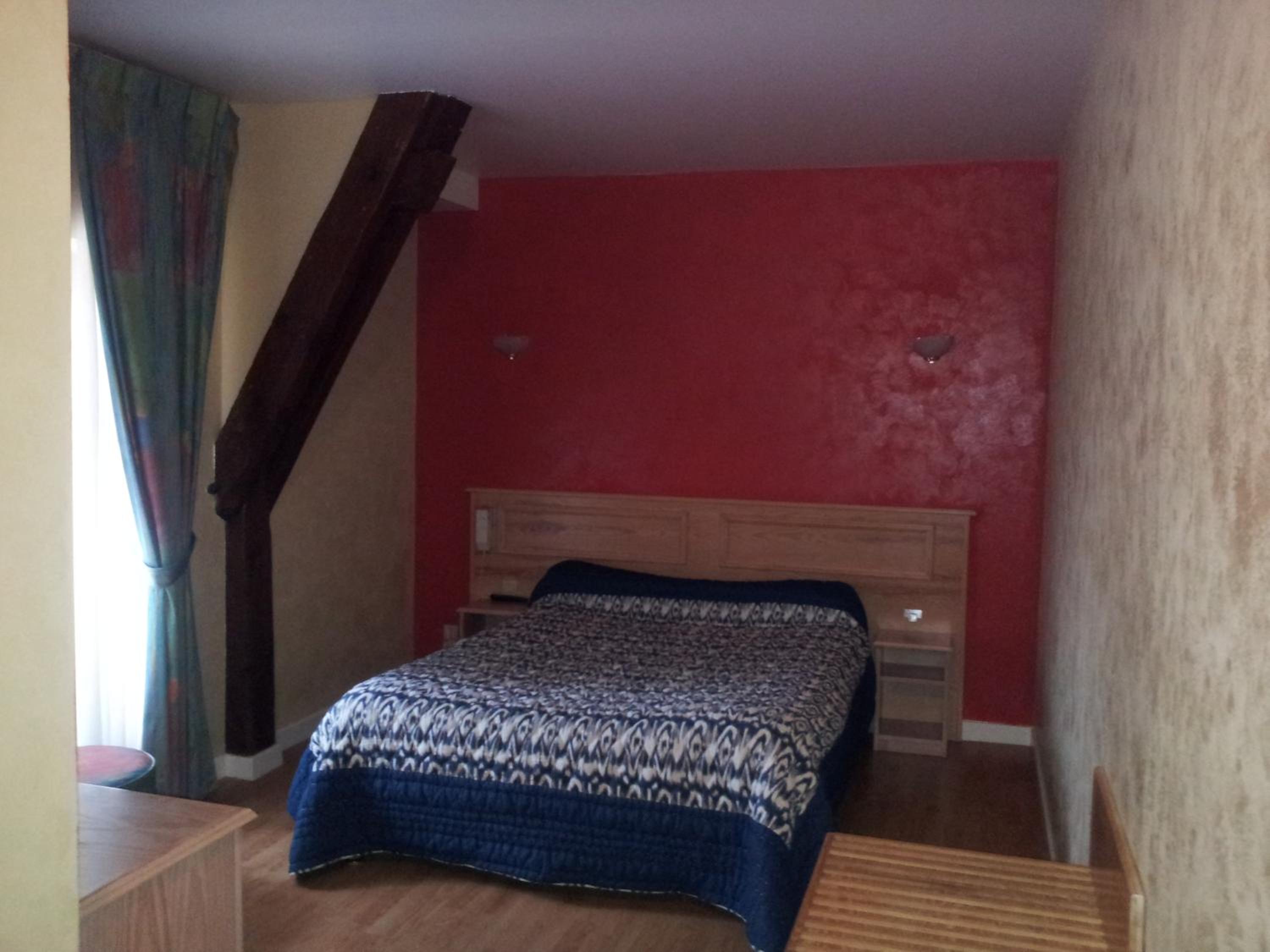 Single Room photo 2
