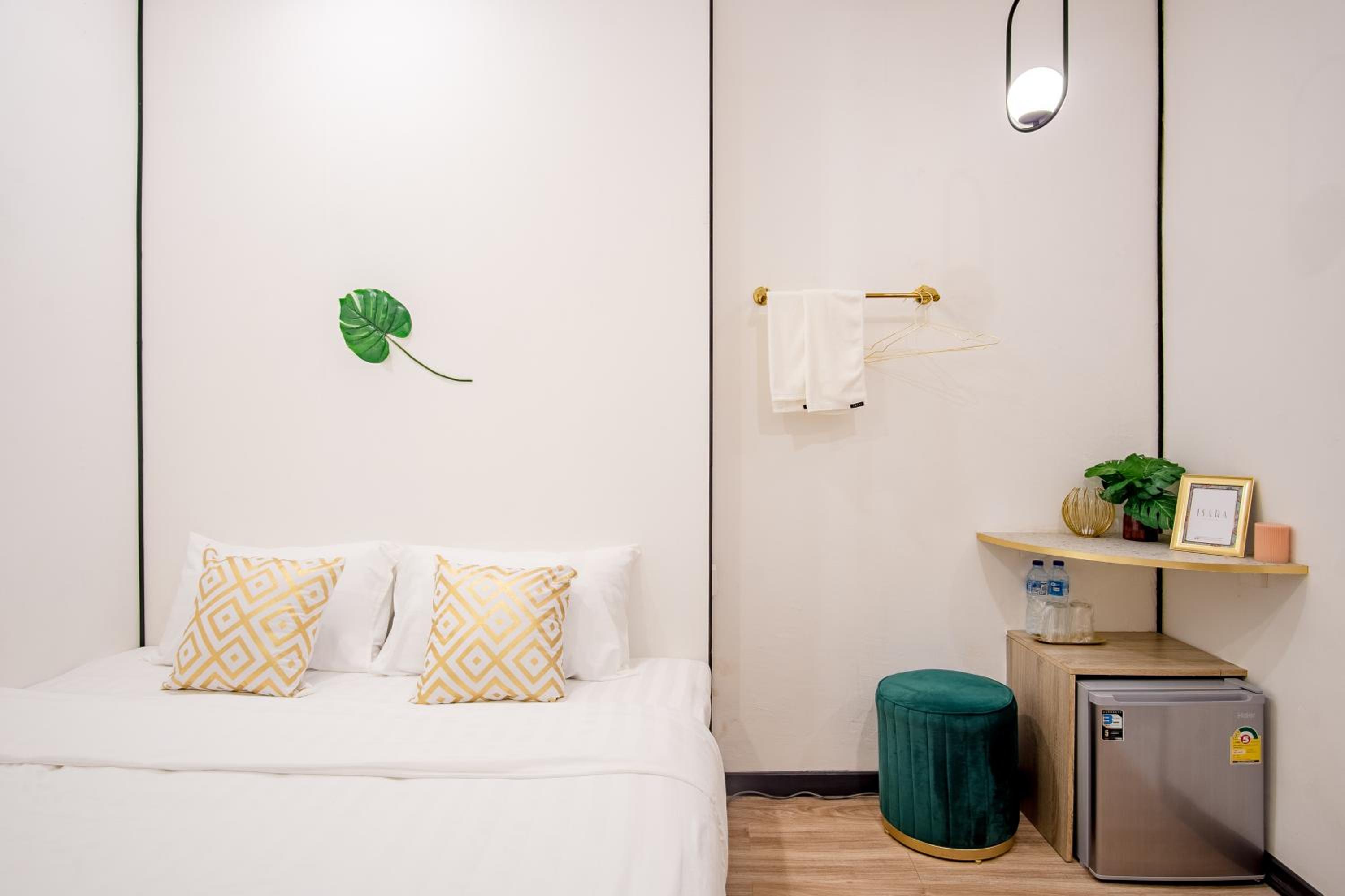 Standard Double Room - Photo 2