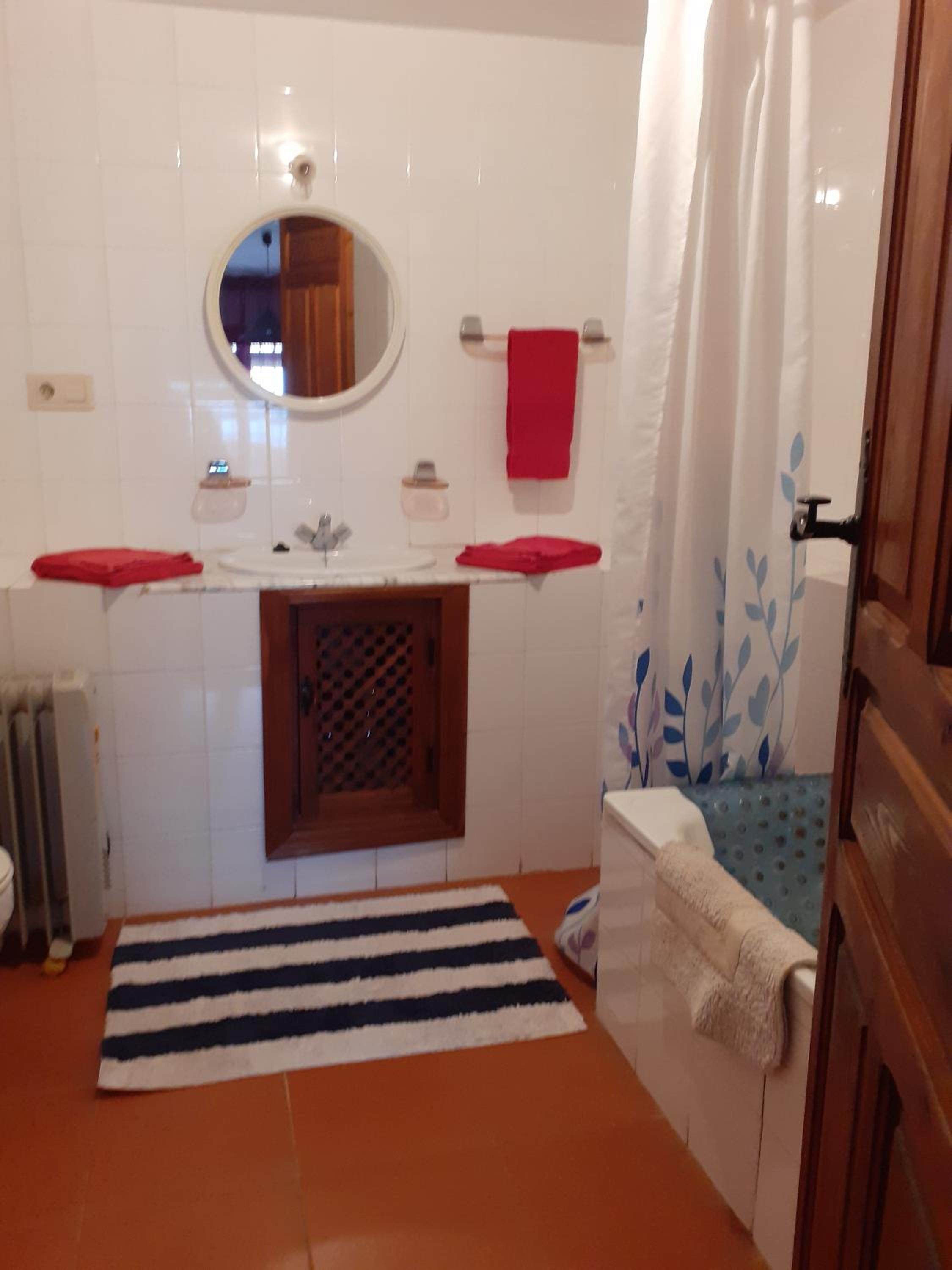 Double Room - Photo 3