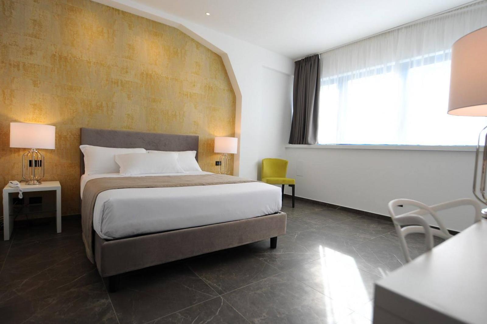Superior Double Room - Photo 1