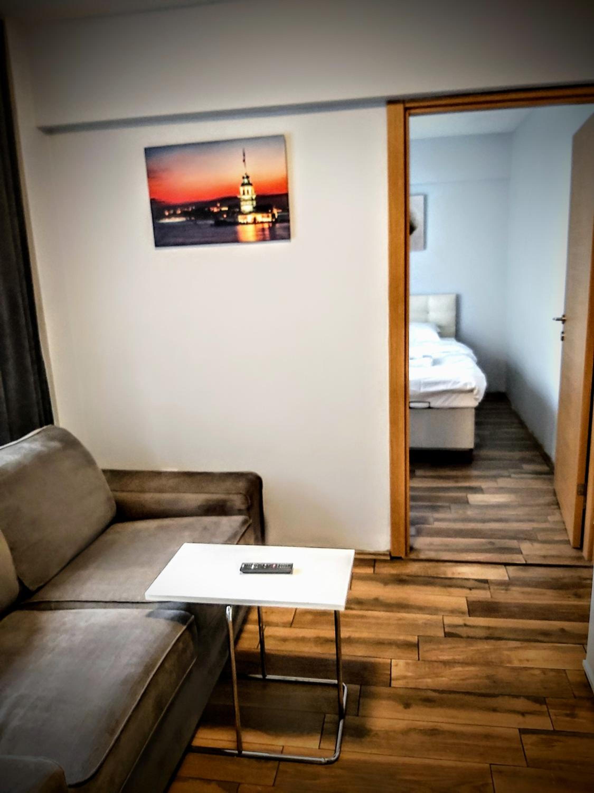 One-Bedroom Suite photo 2