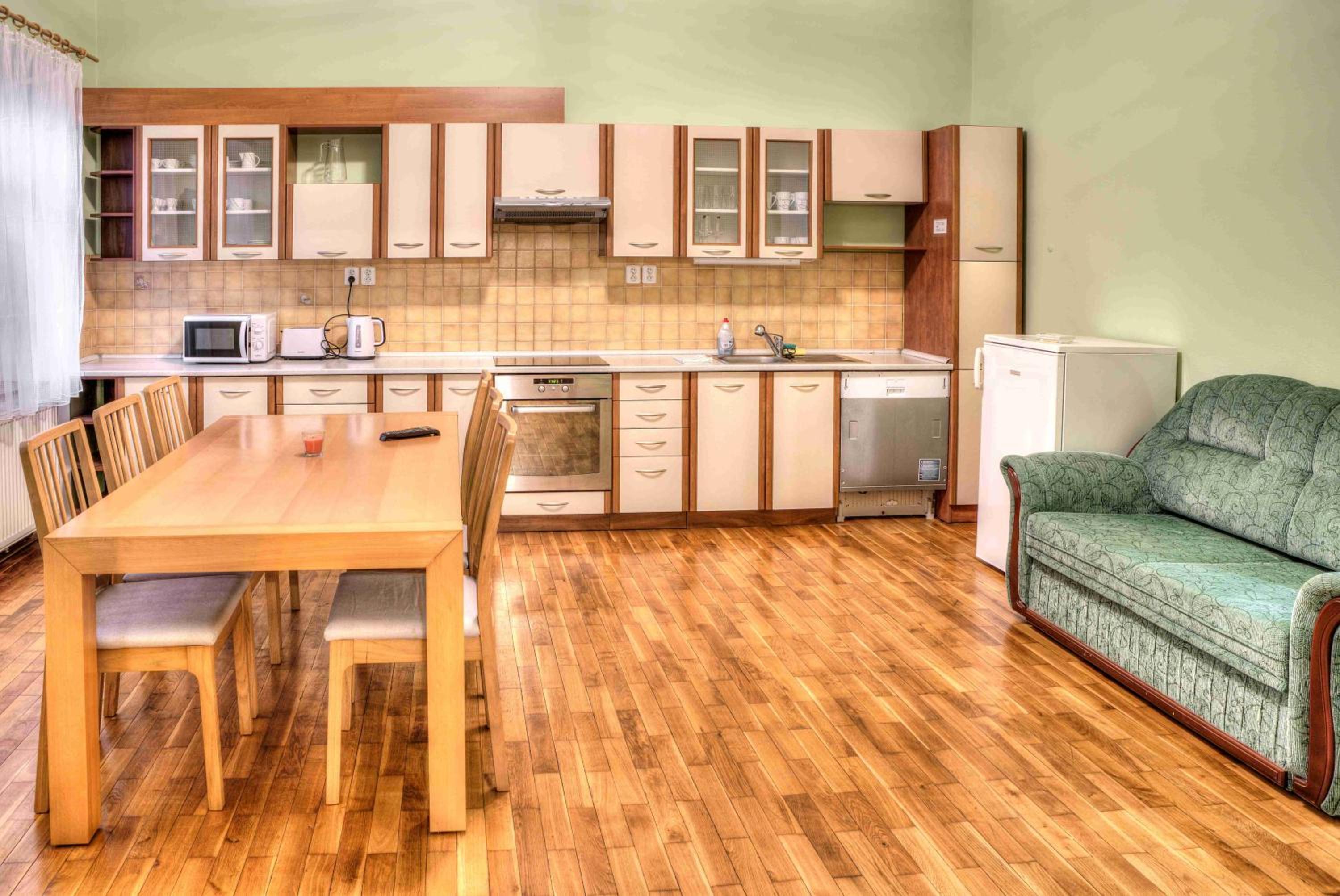 Two-Bedroom Apartment with Balcony photo 1