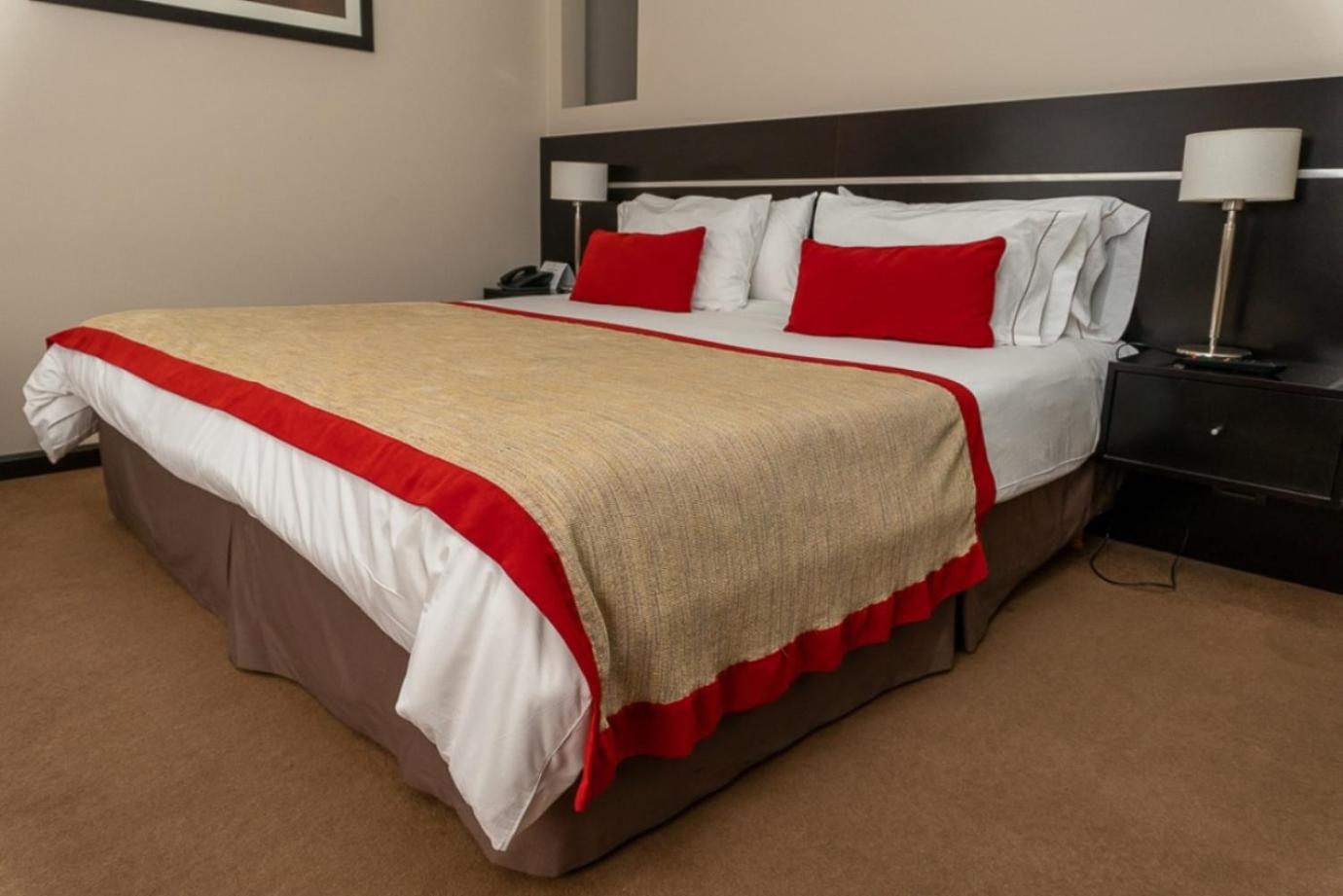 Executive Queen Room