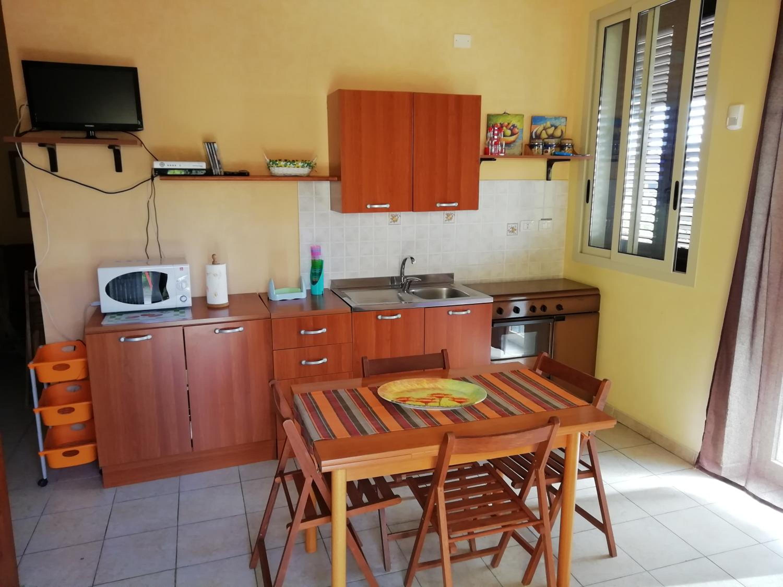 Three-Bedroom House photo 2