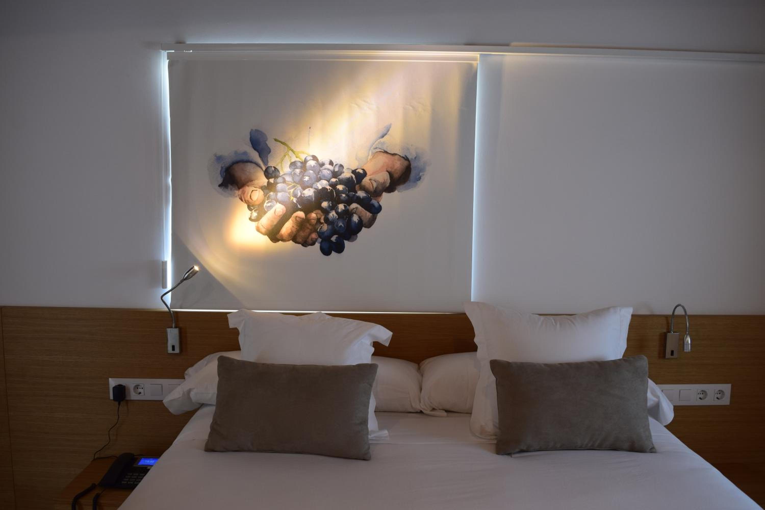 Standard Double Room photo 2