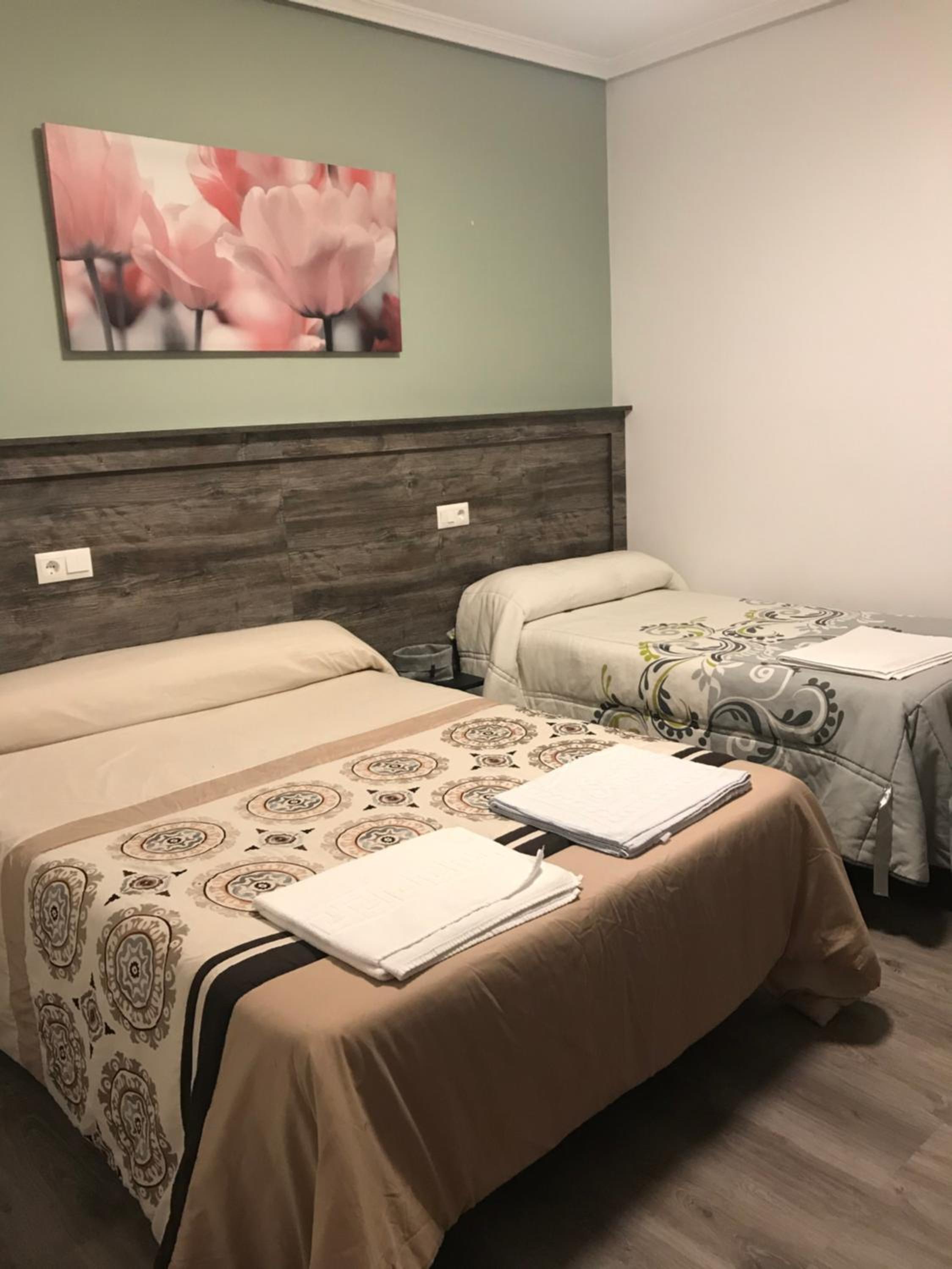 Triple Room - Photo 2
