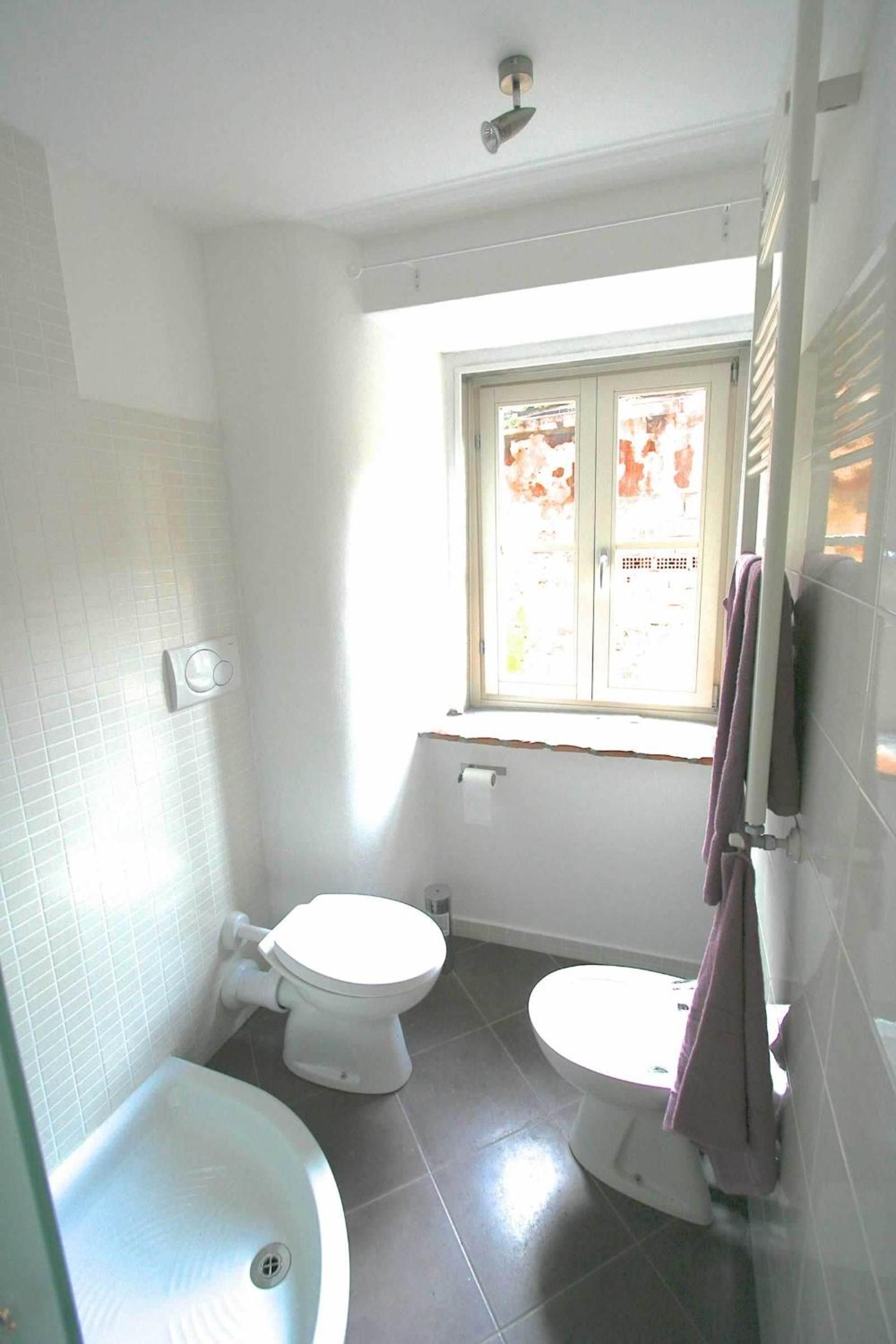 One-Bedroom Apartment - Photo 33