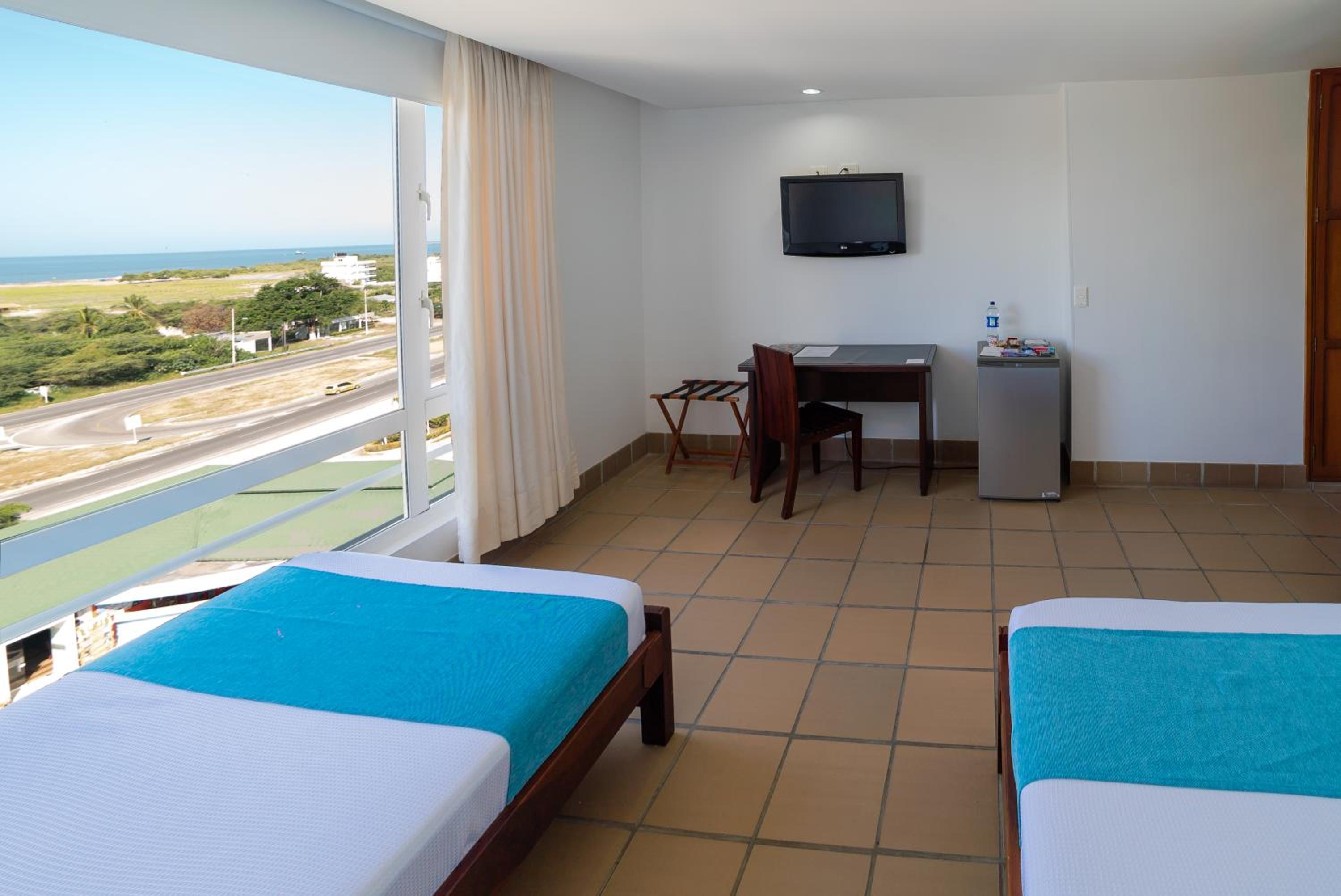 Double or Twin Room - Photo 2