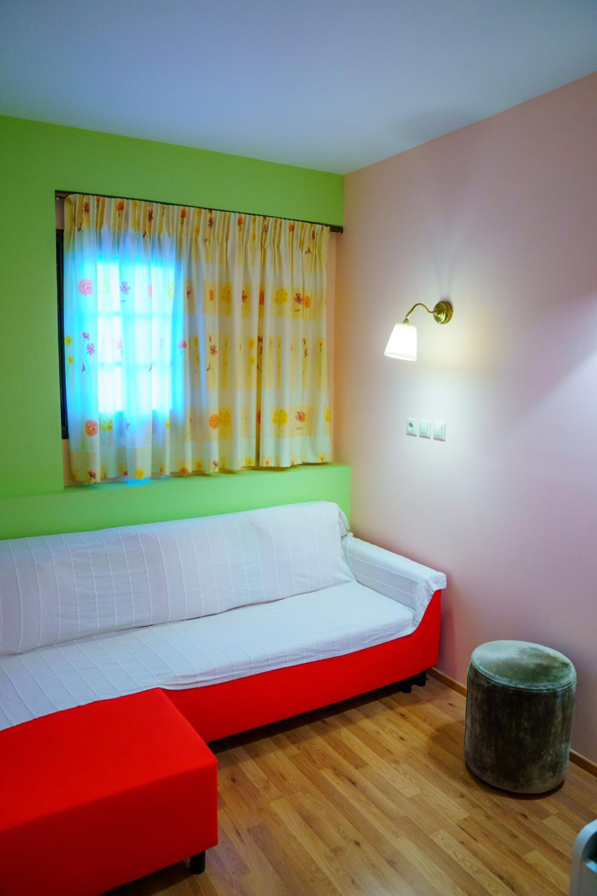 Family Room with Balcony - Photo 5