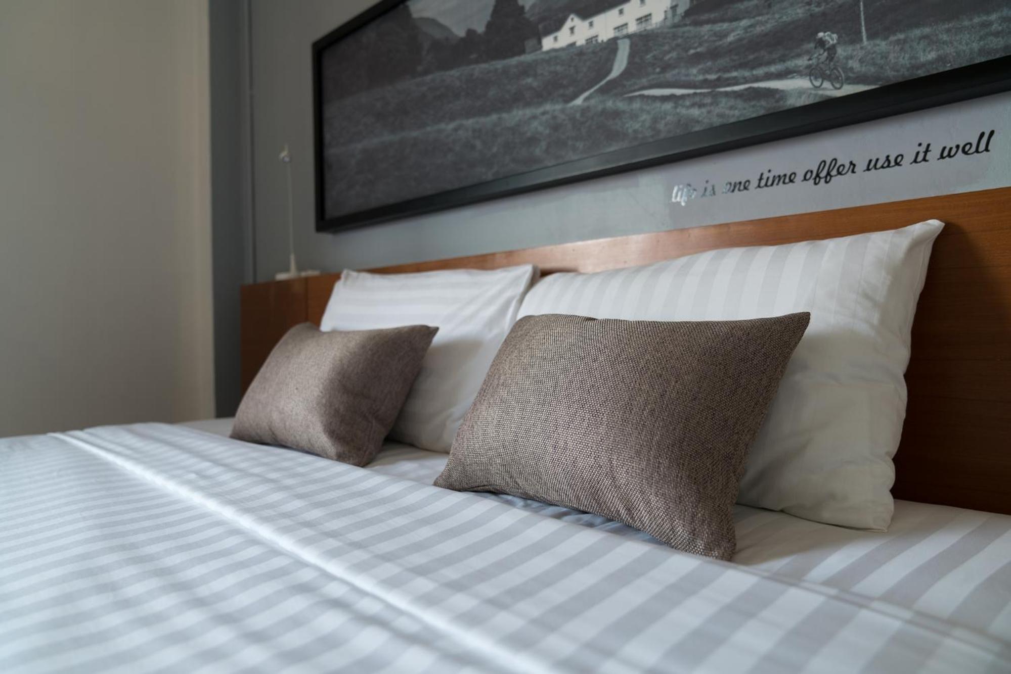 Standard Double Room - Photo 5