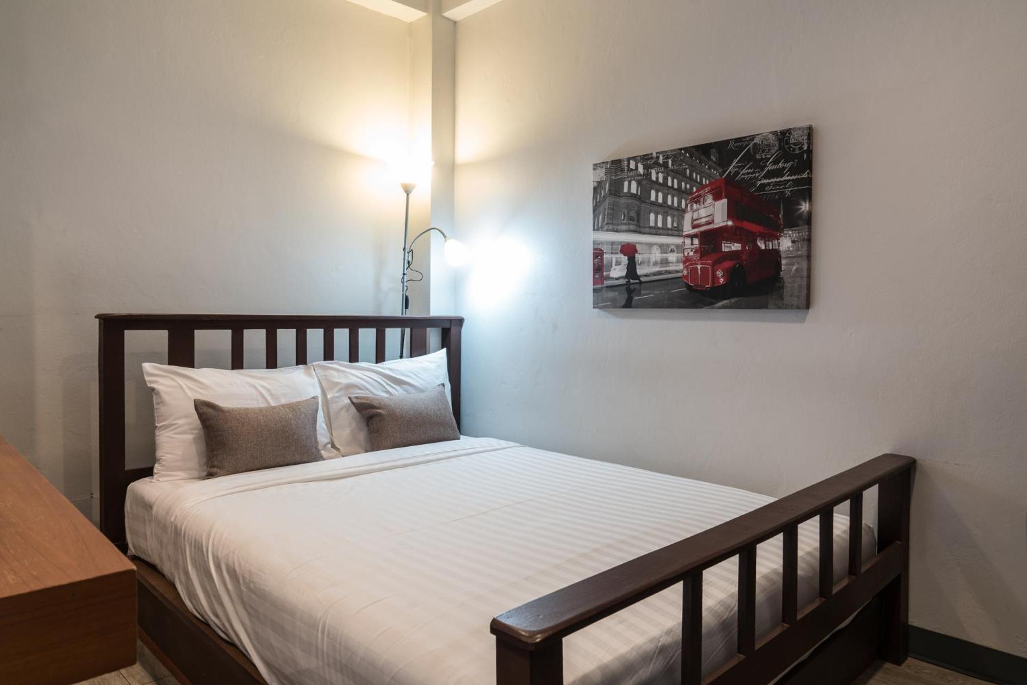 Deluxe Quadruple Room - Photo 7