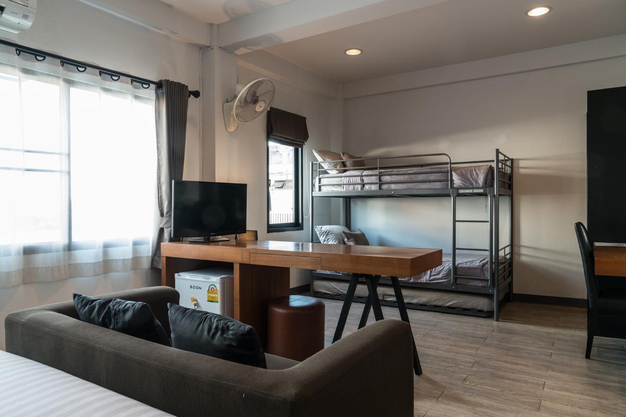 Family Room with Private Bathroom - Photo 1