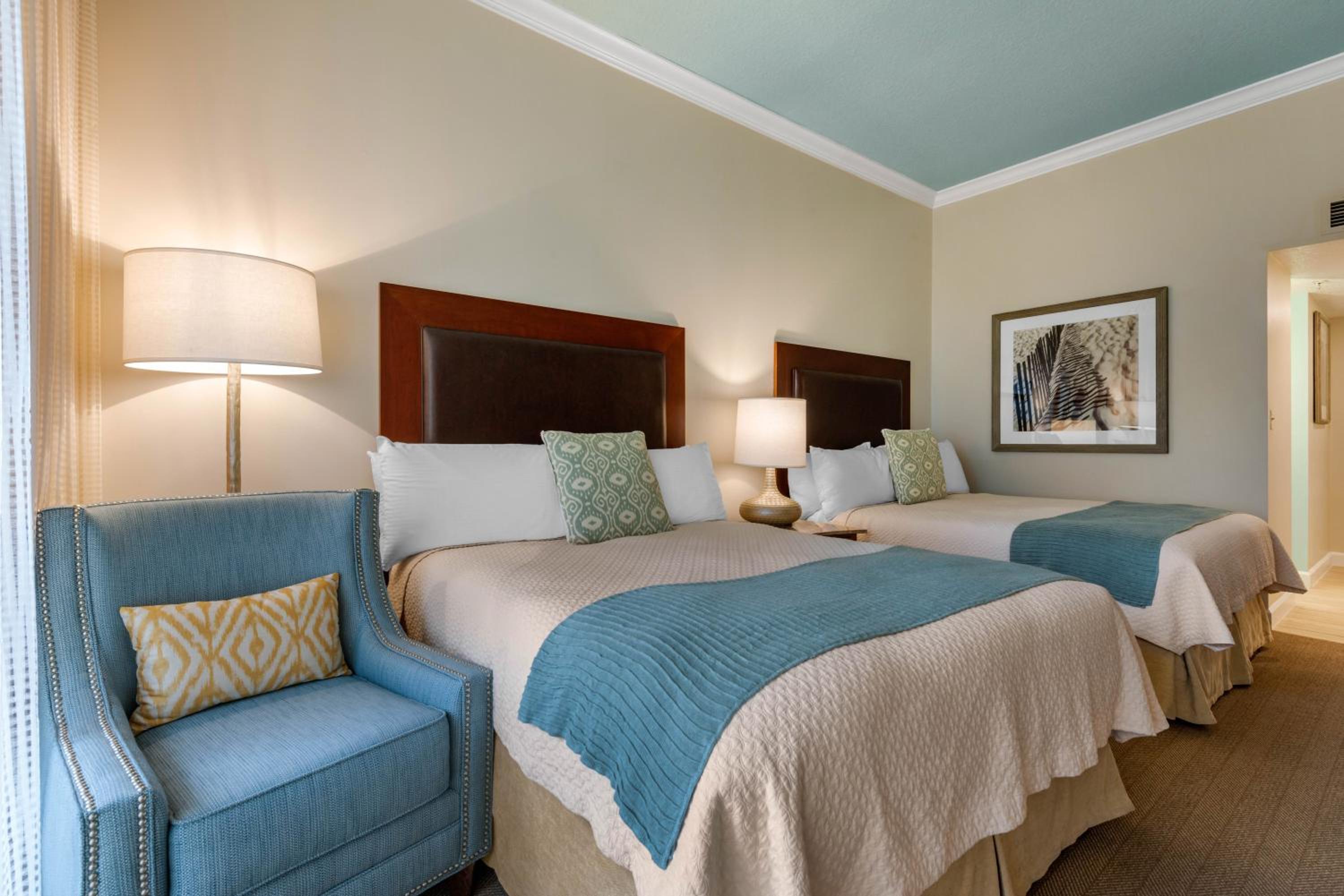 Oceanfront Room - King Bed - Photo 5