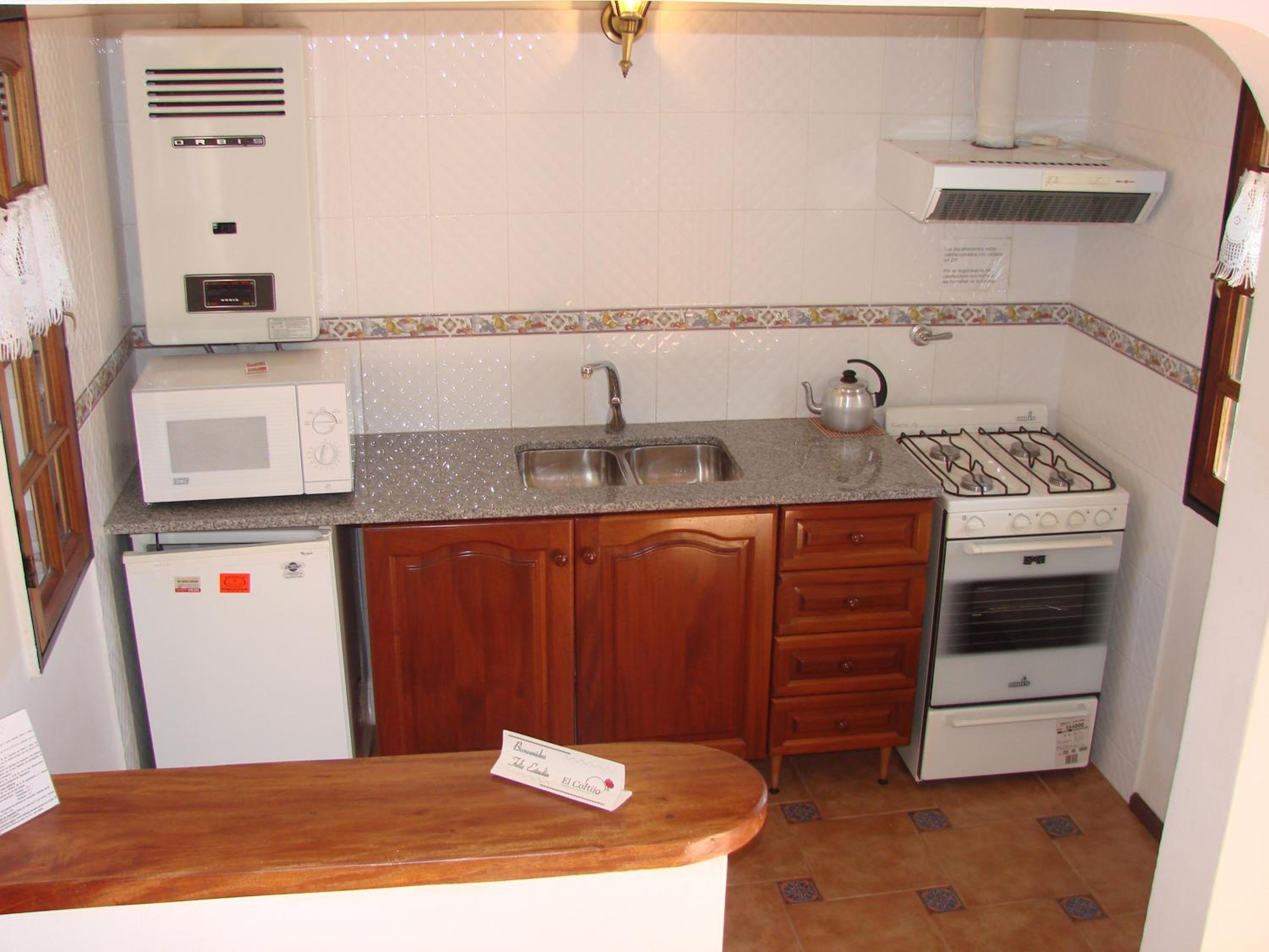Apartment with Mountain View photo 2