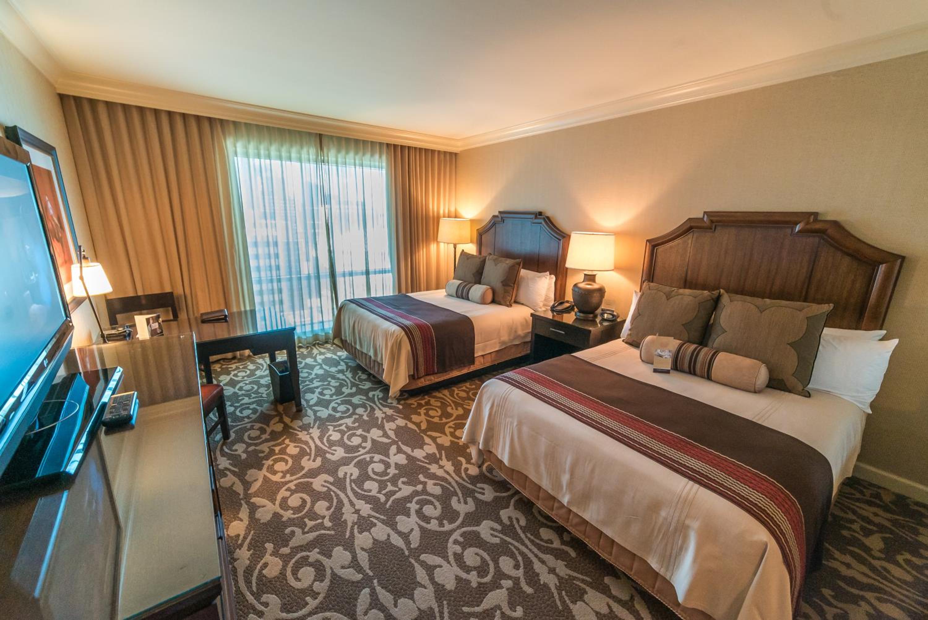 ADA Premier Room - 2 Queen Beds