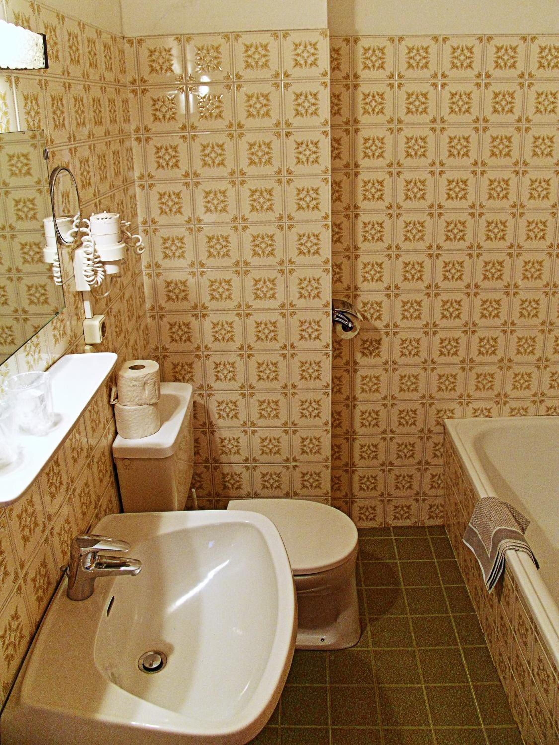 Double Room - Photo 4