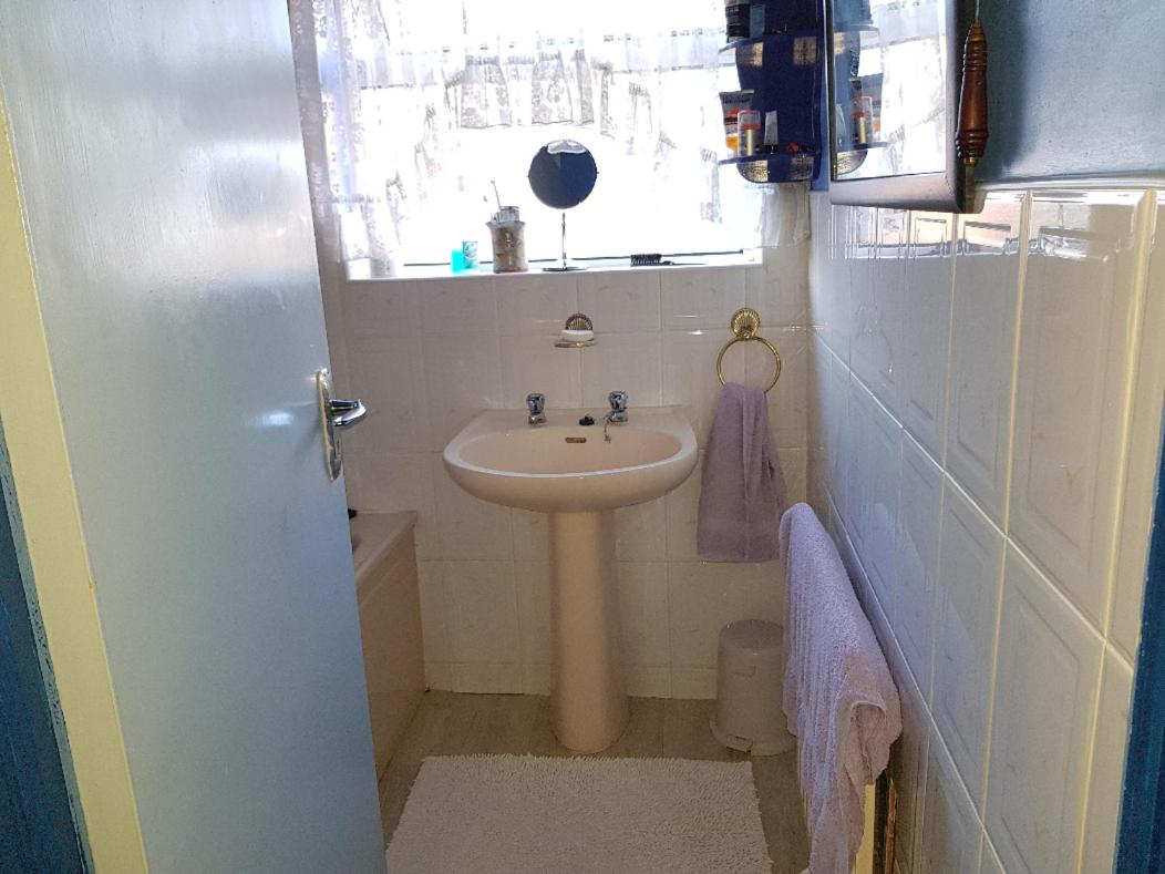 Standard Triple Room photo 2