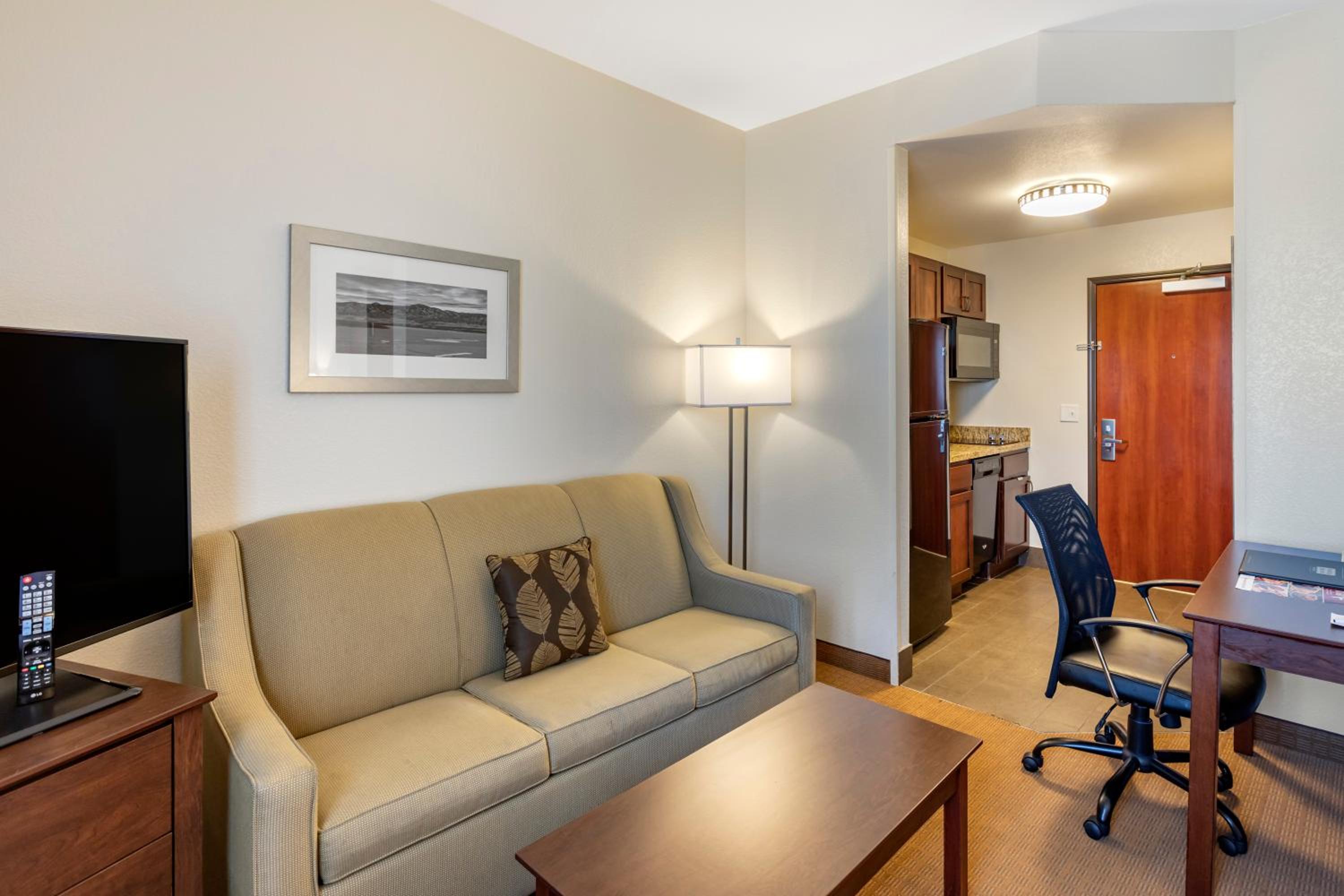 King Suite with Sofa Bed - Photo 13