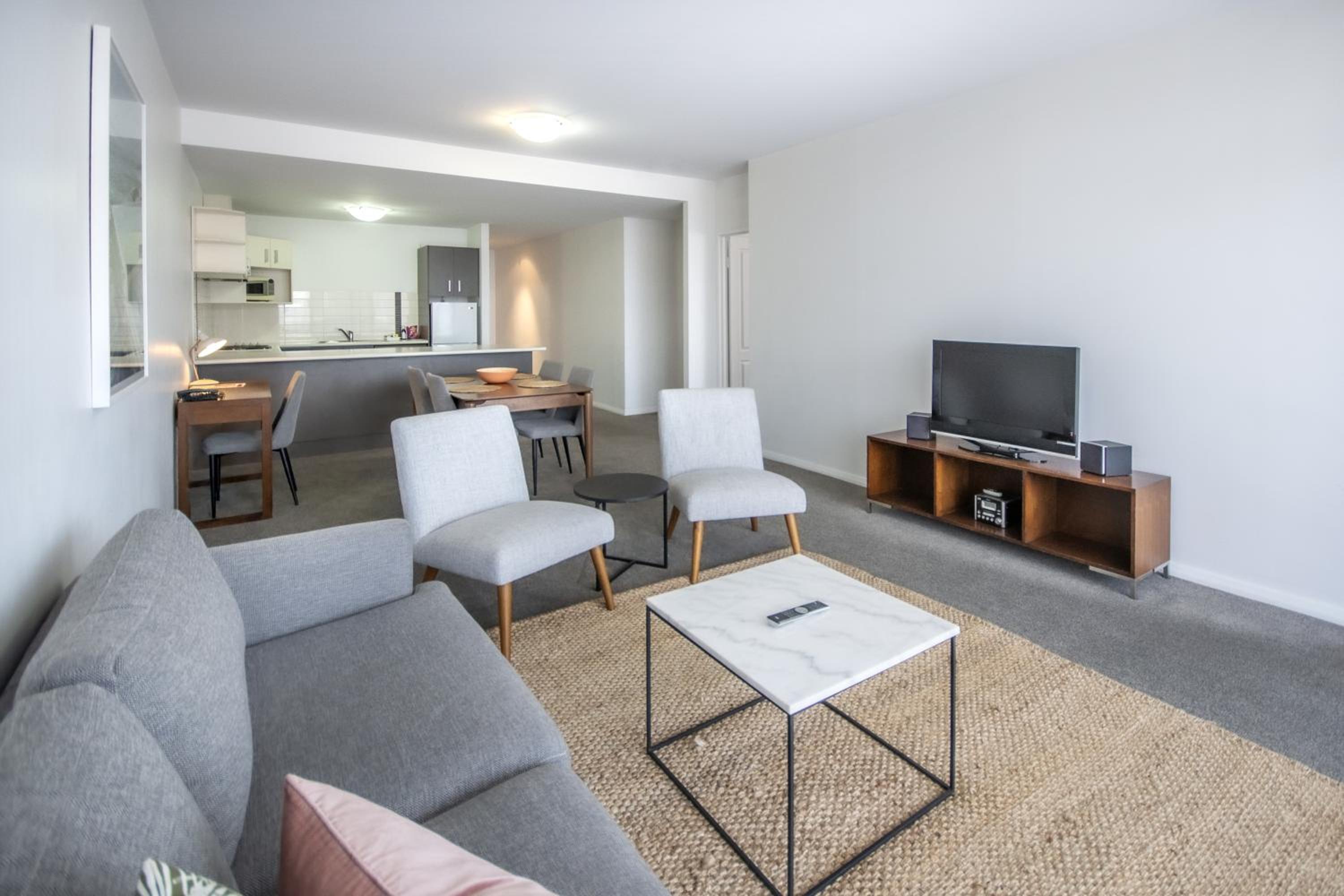 Deluxe Two-Bedroom Apartment with Balcony