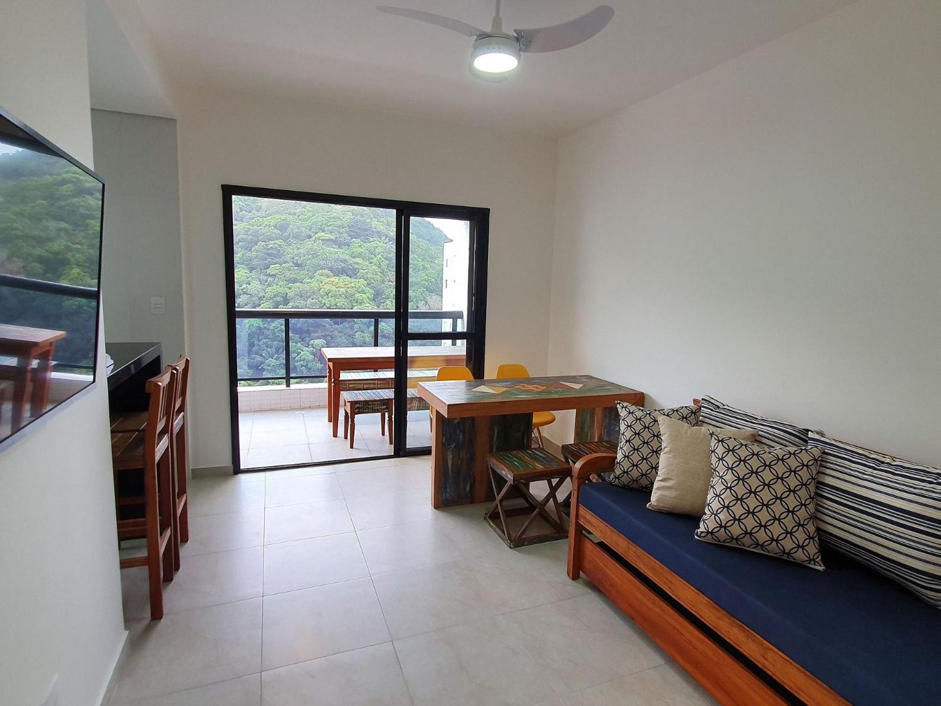 Apartment with Mountain View photo 1