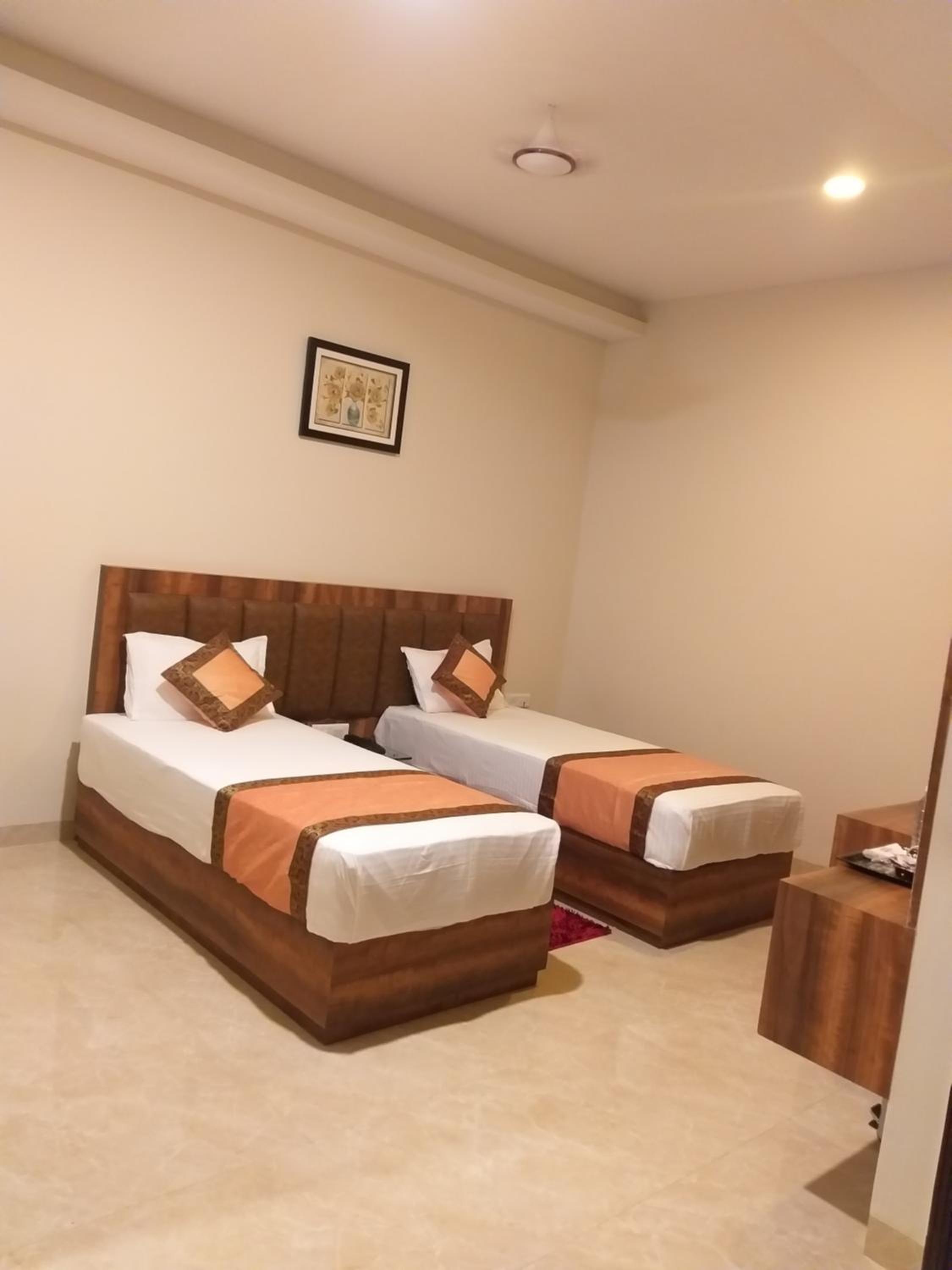 Deluxe Twin Room - Photo 4