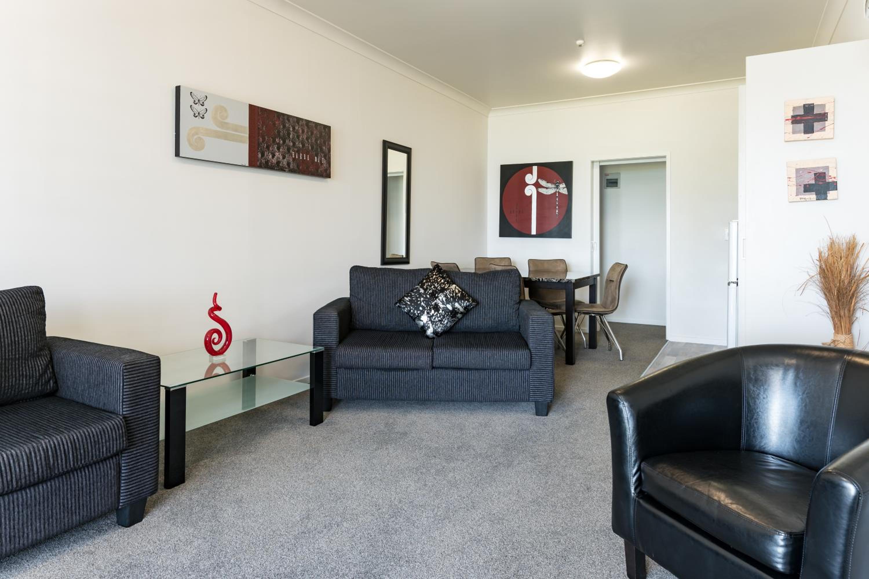 Deluxe Family Suite with Sea View - Photo 5