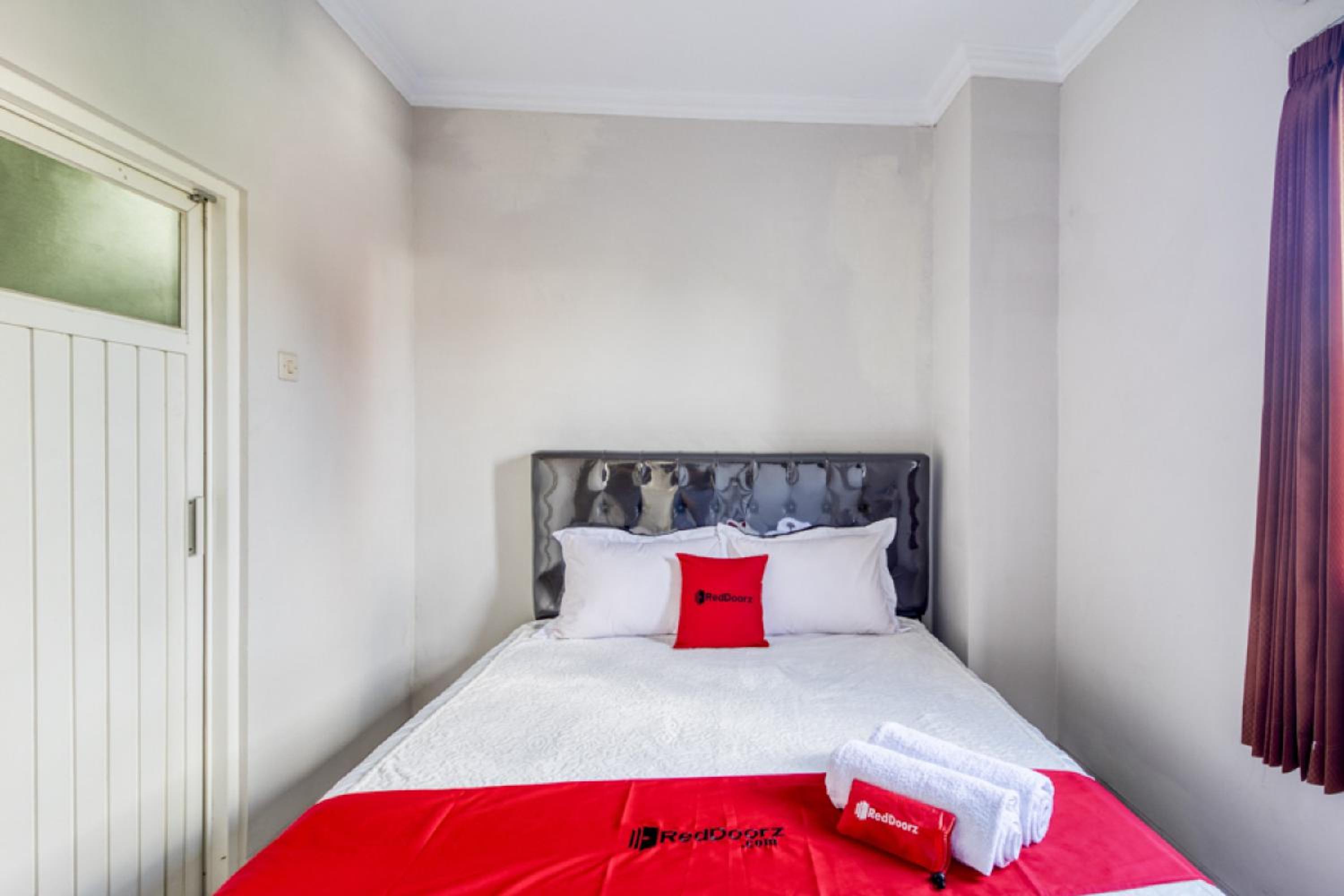 Double Room - Photo 3