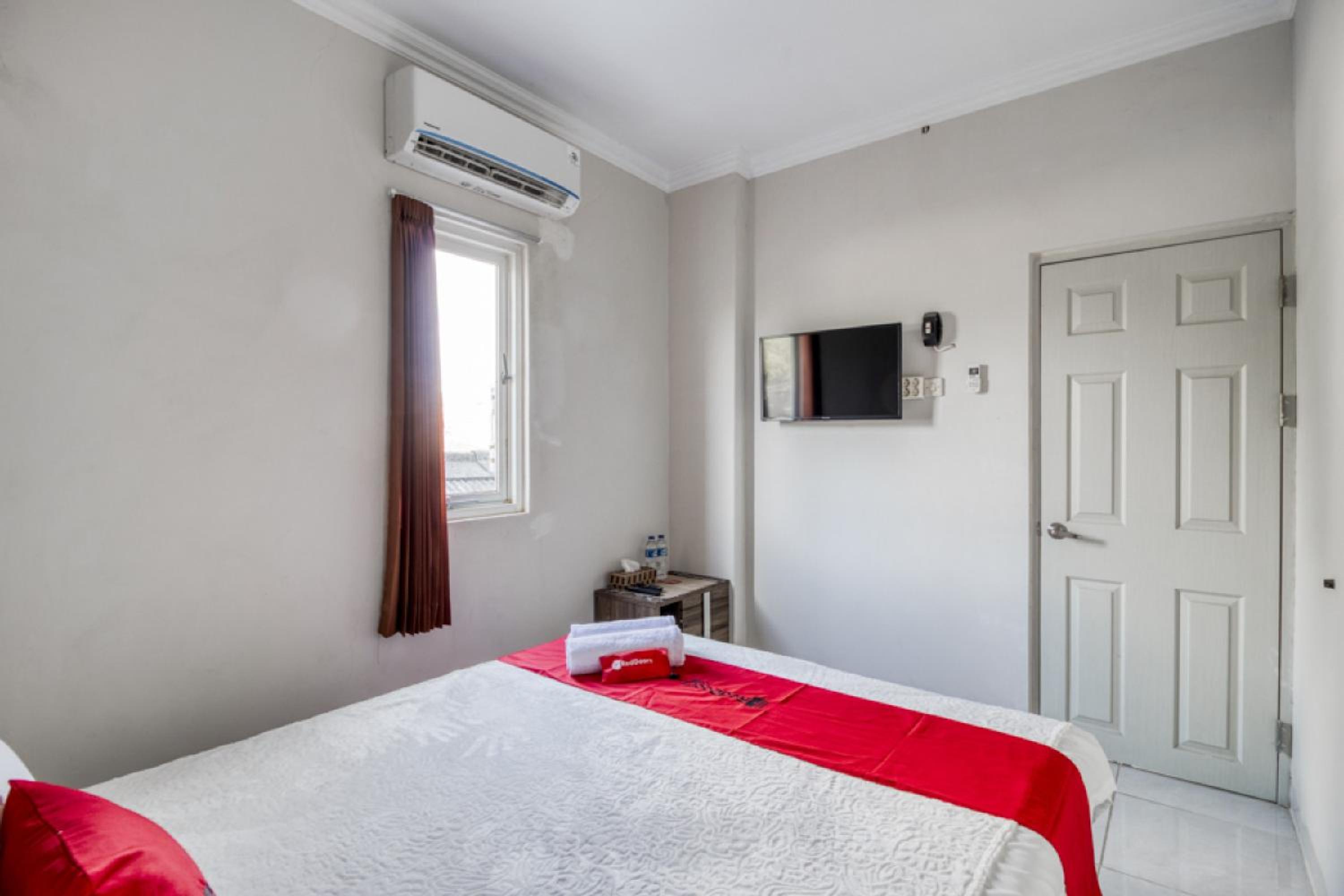 Double Room - Photo 2