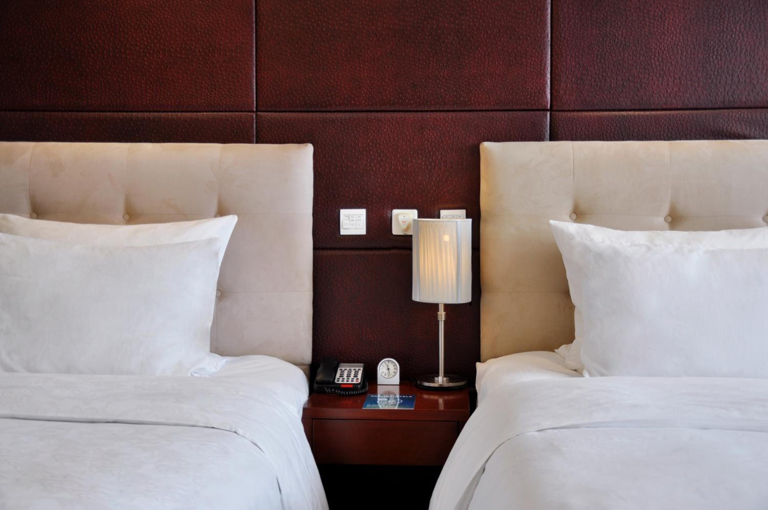 Executive Room, Lounge Access,  2 Single Size Beds, High Floor - Photo 1