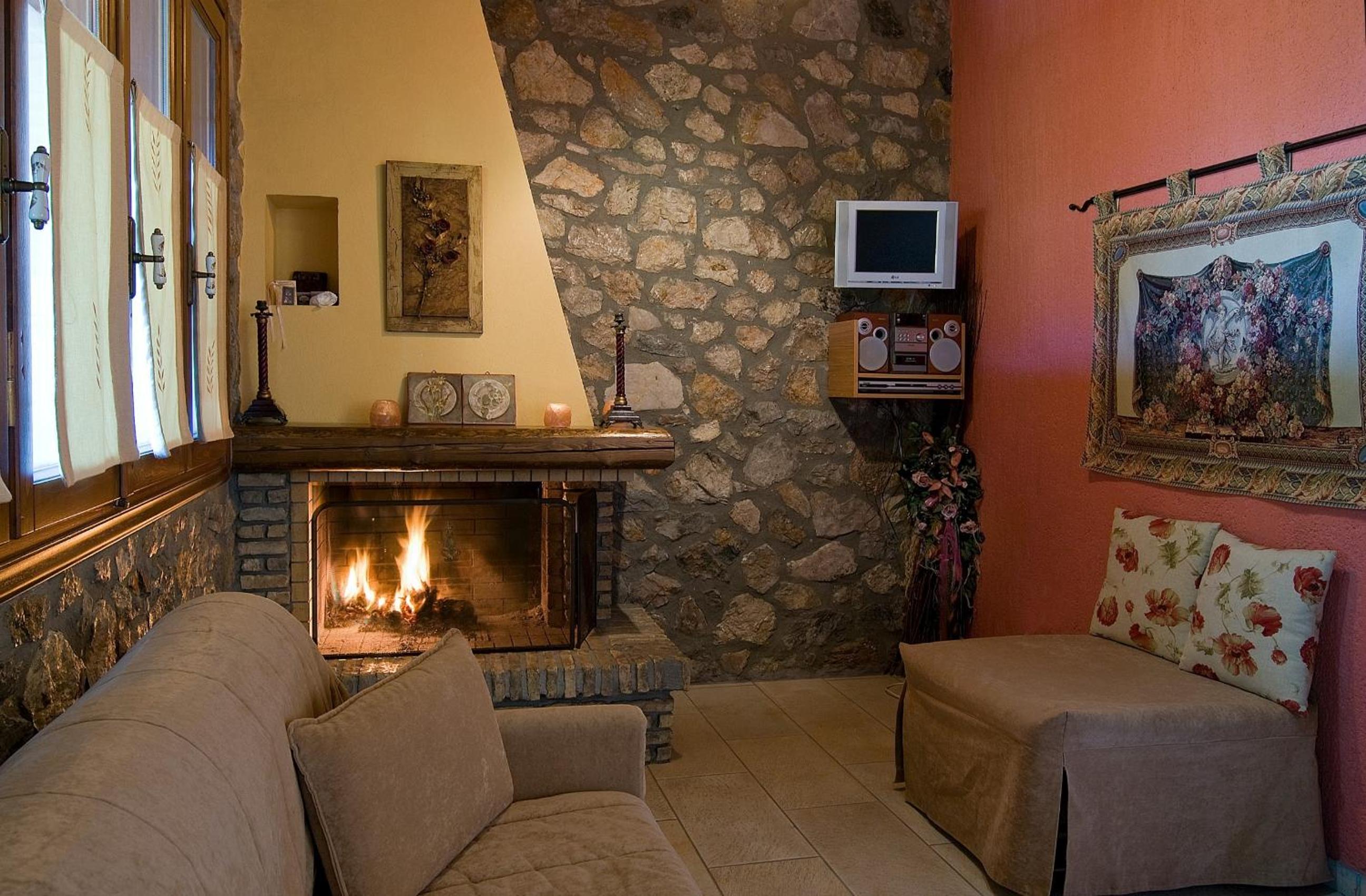Quadruple Room With Fireplace photo 1