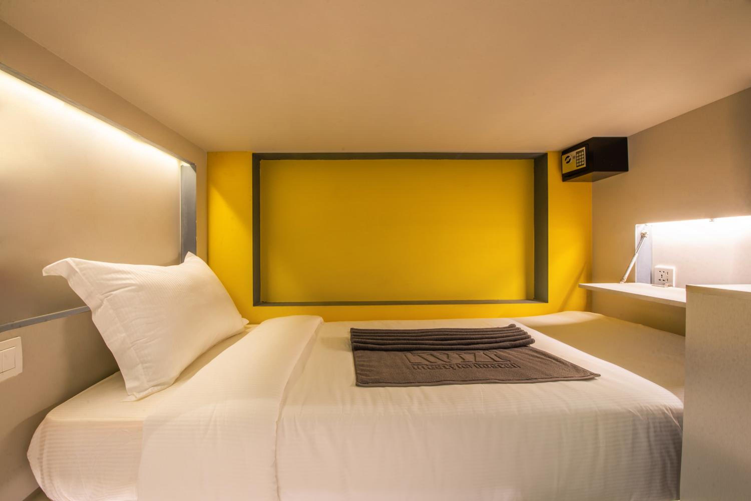 Bed in 4-Bed Mixed Dormitory Room photo 3