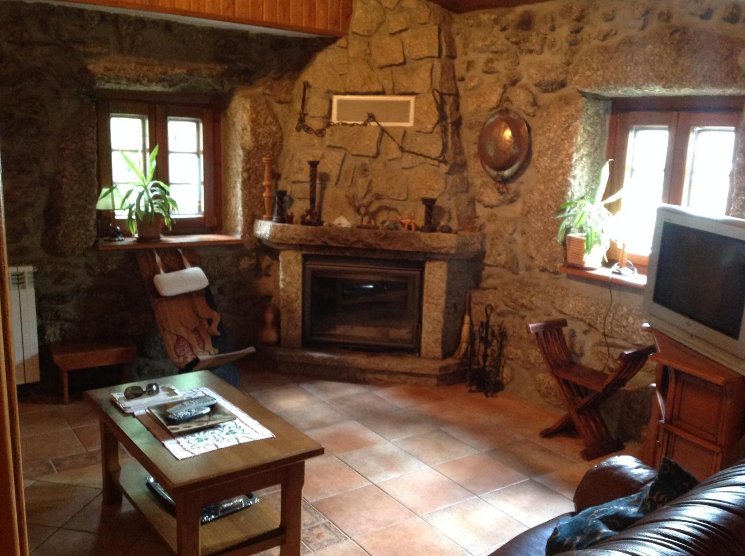 Four-Bedroom House photo 3