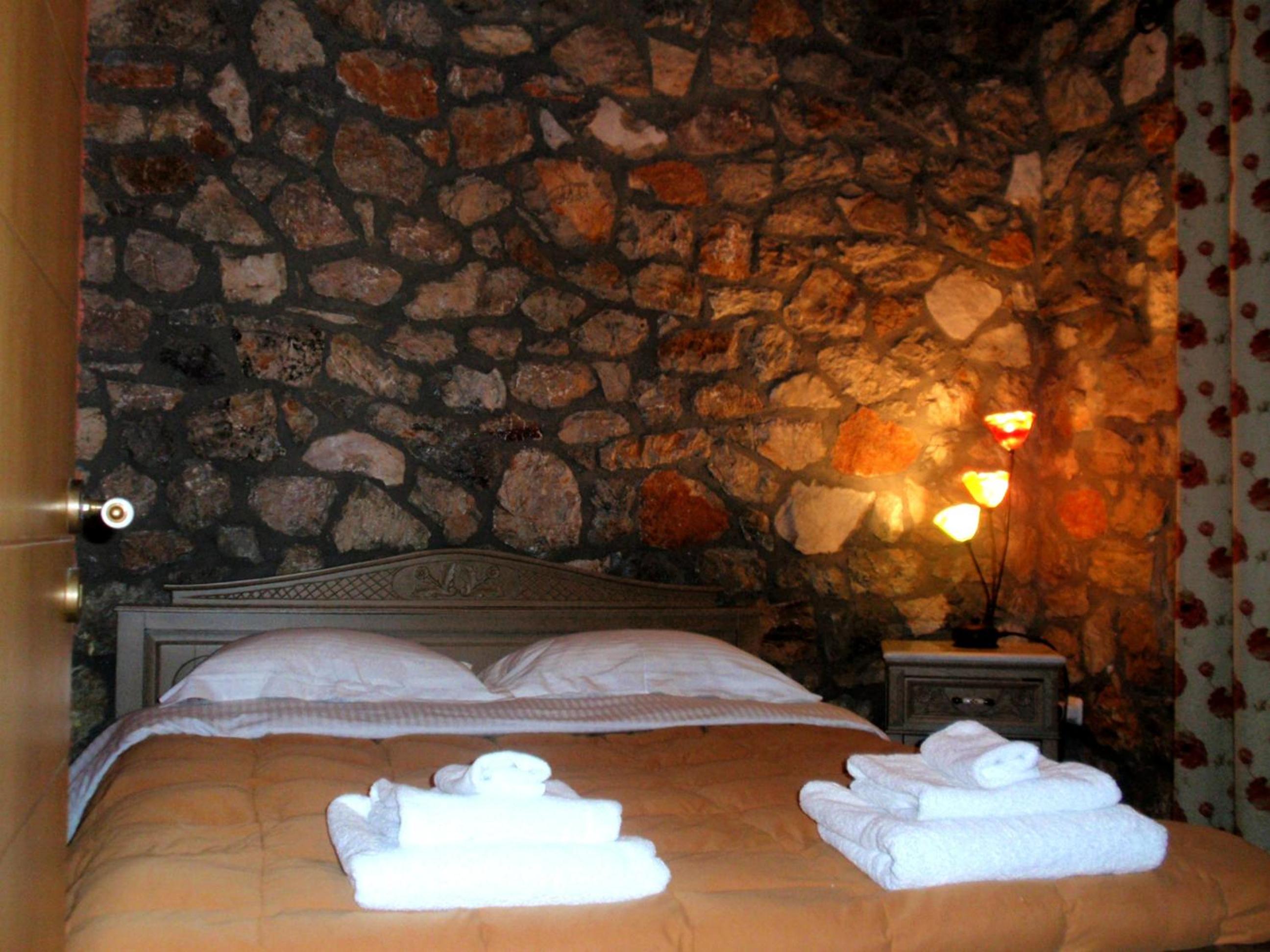 Quadruple Room With Fireplace photo 3