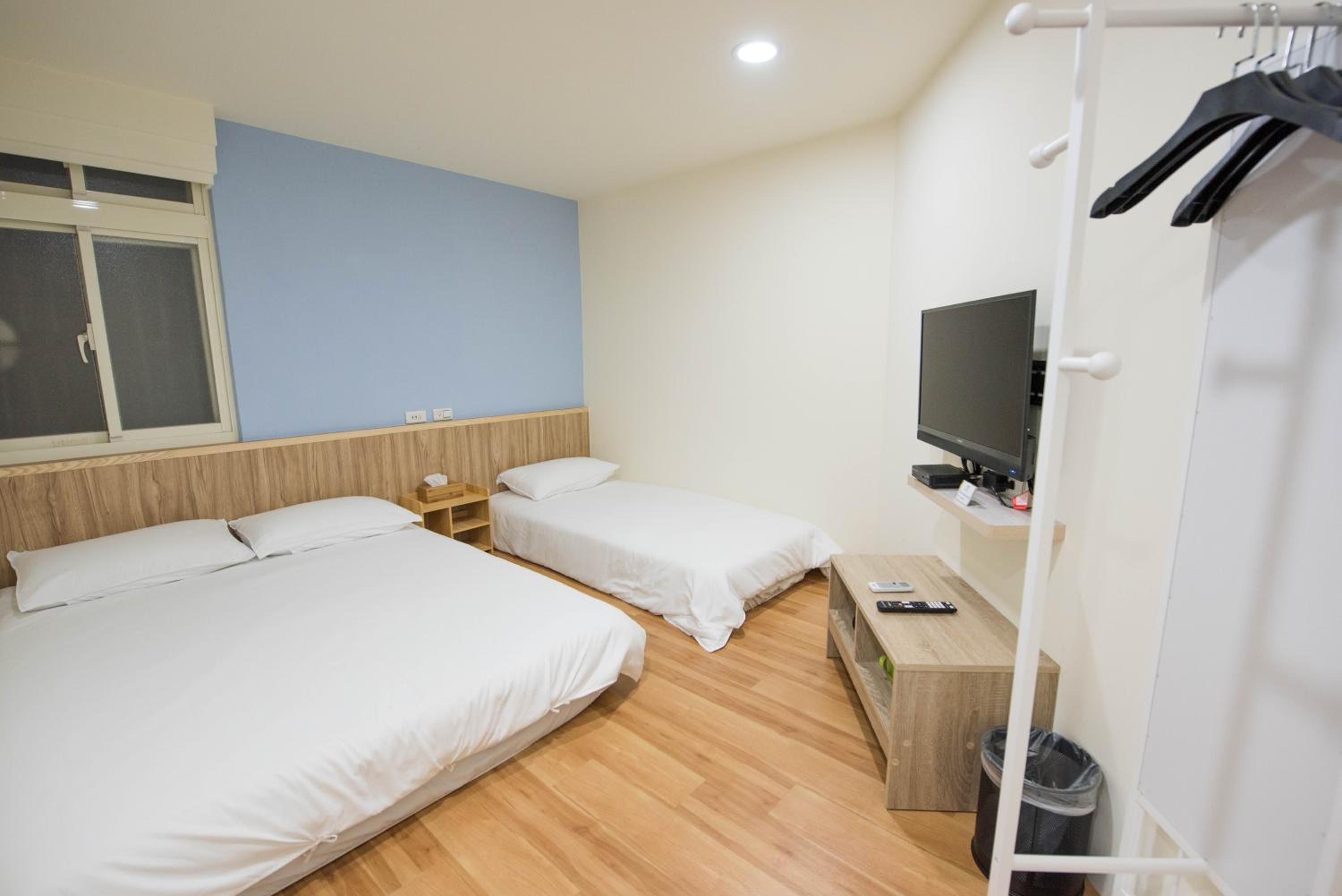Triple Room with Private Bathroom