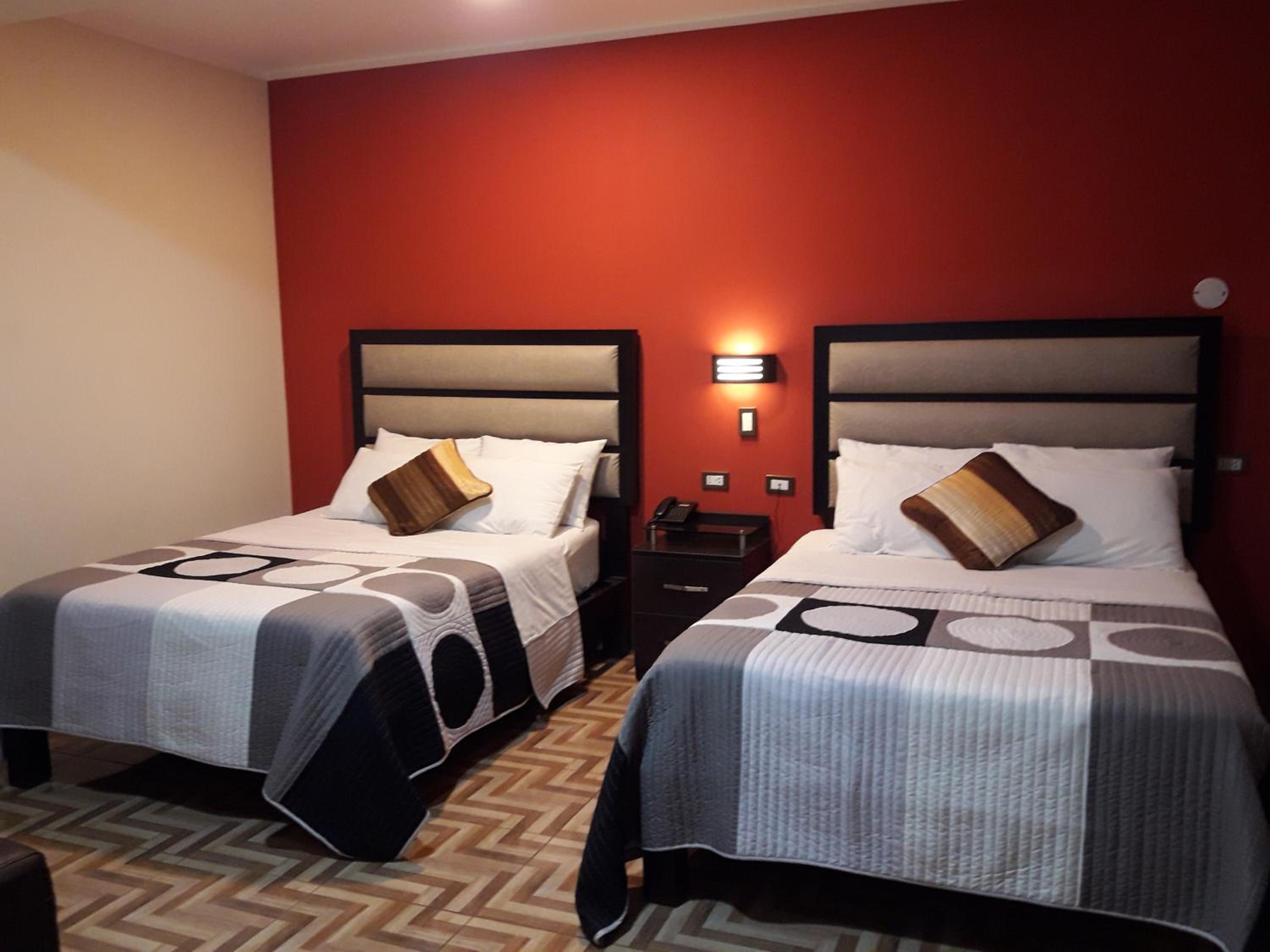 Twin Room with Private Bathroom photo 1