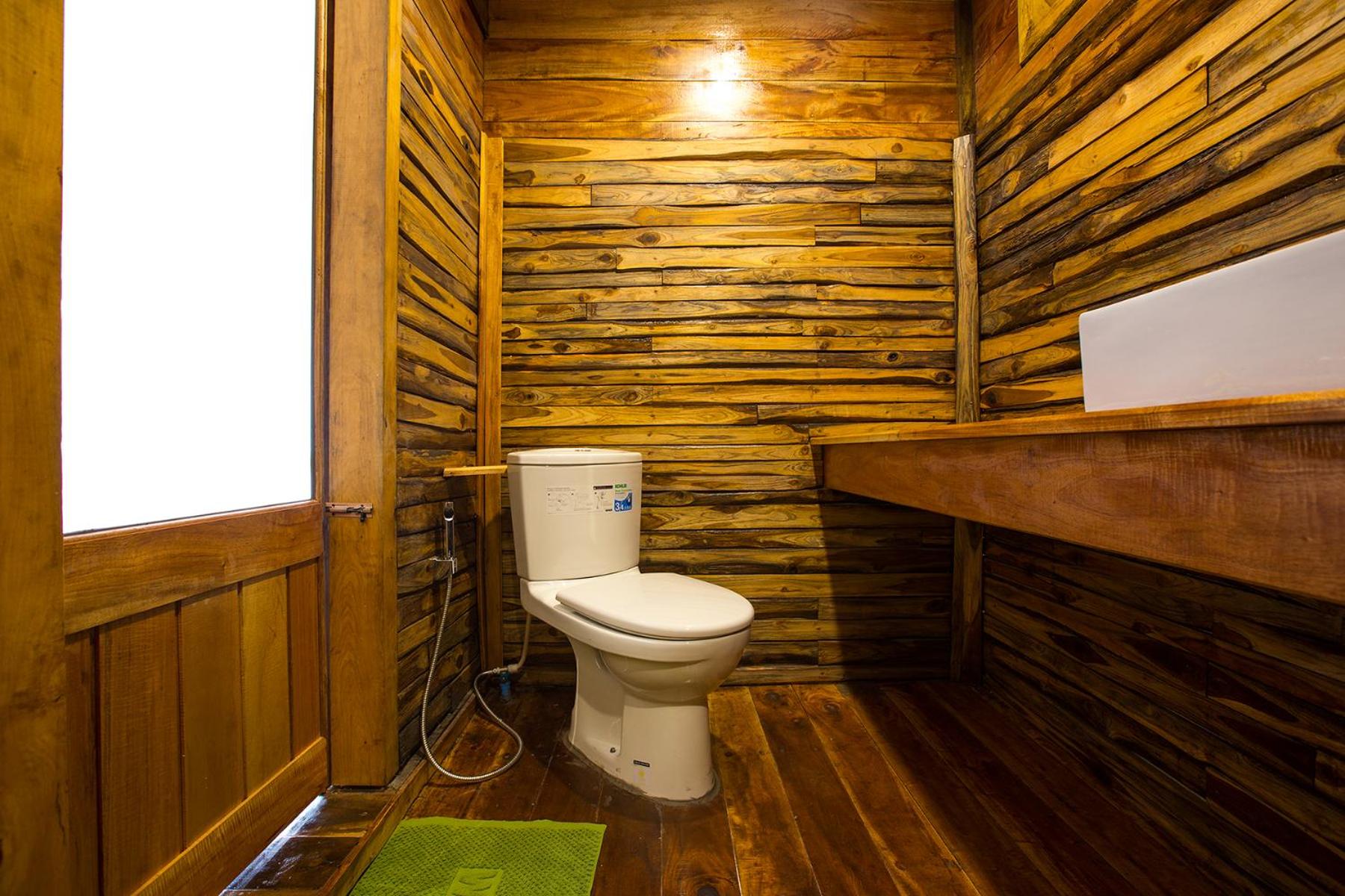 Double Room - Photo 5