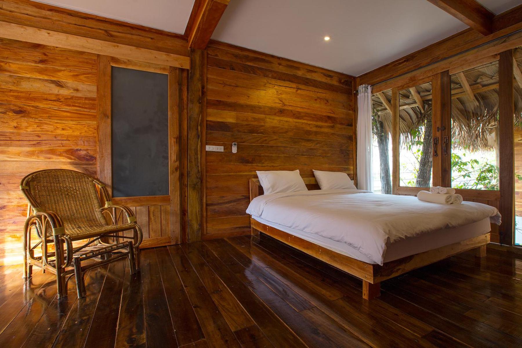 Double Room - Photo 4