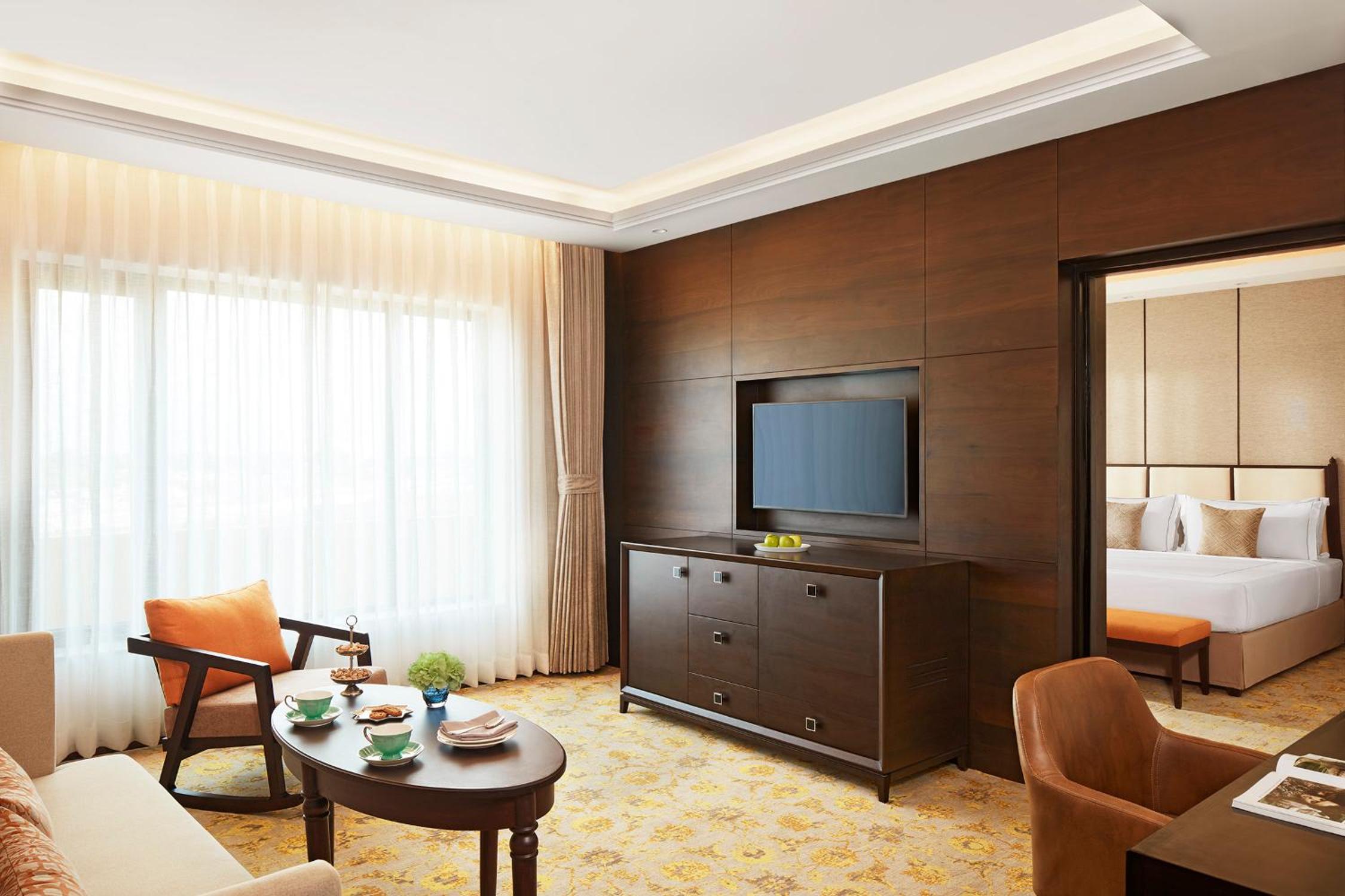 Deluxe Suite - Photo 1