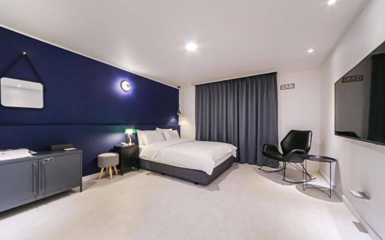 Premium Room With Ramen Section