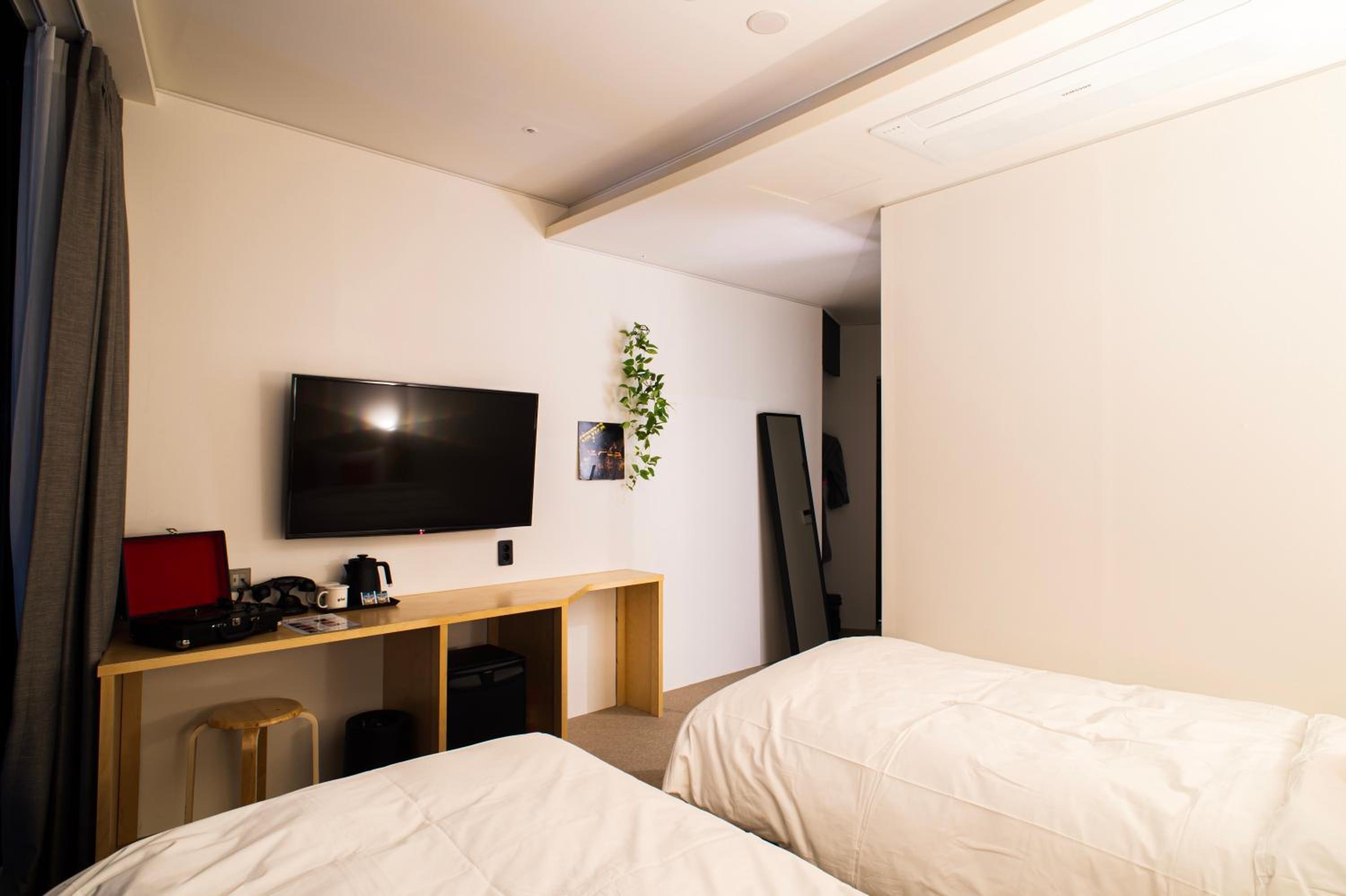 Deluxe Twin Room photo 2