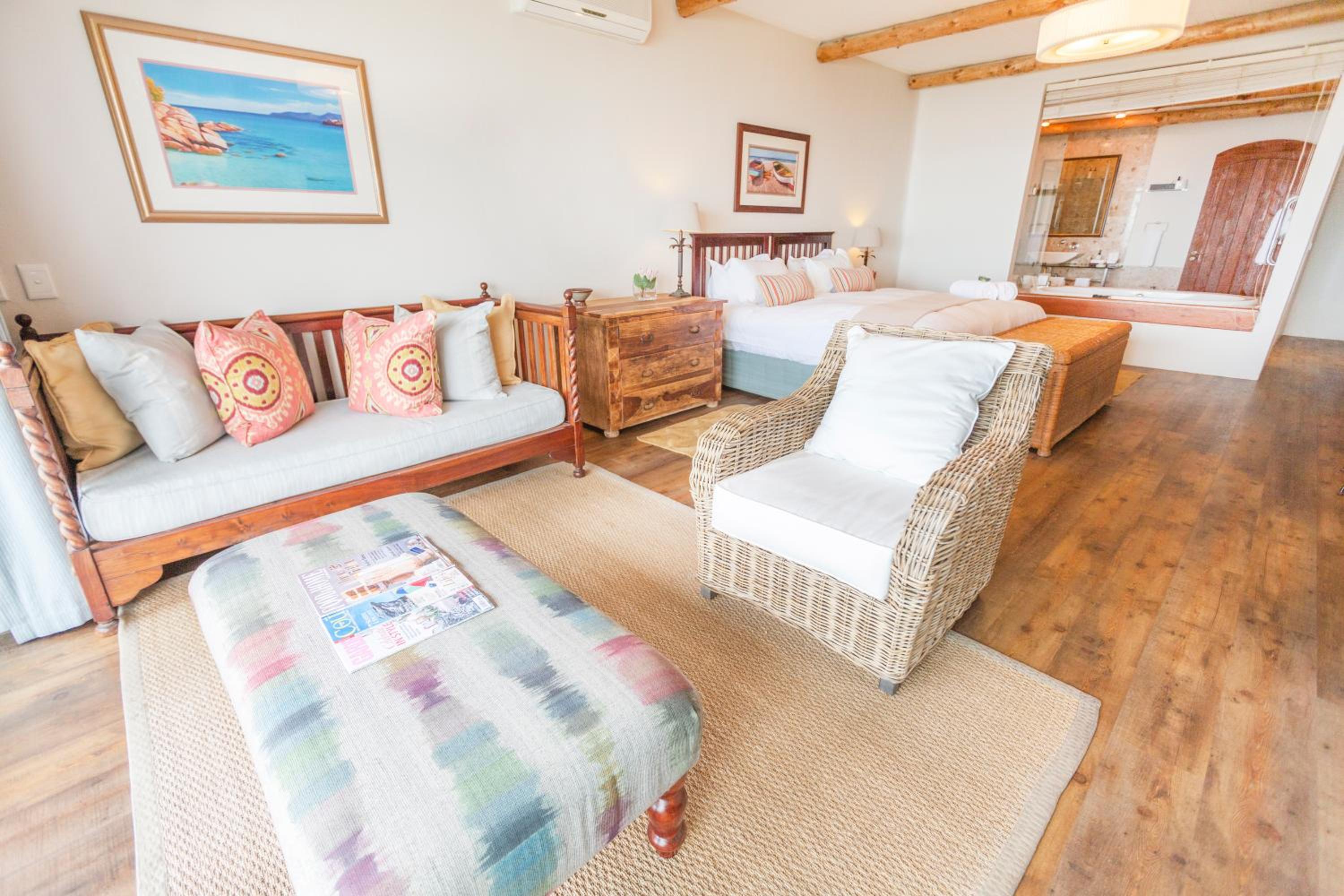 Luxury Double Room with Sea View - Ground Floor - Photo 11
