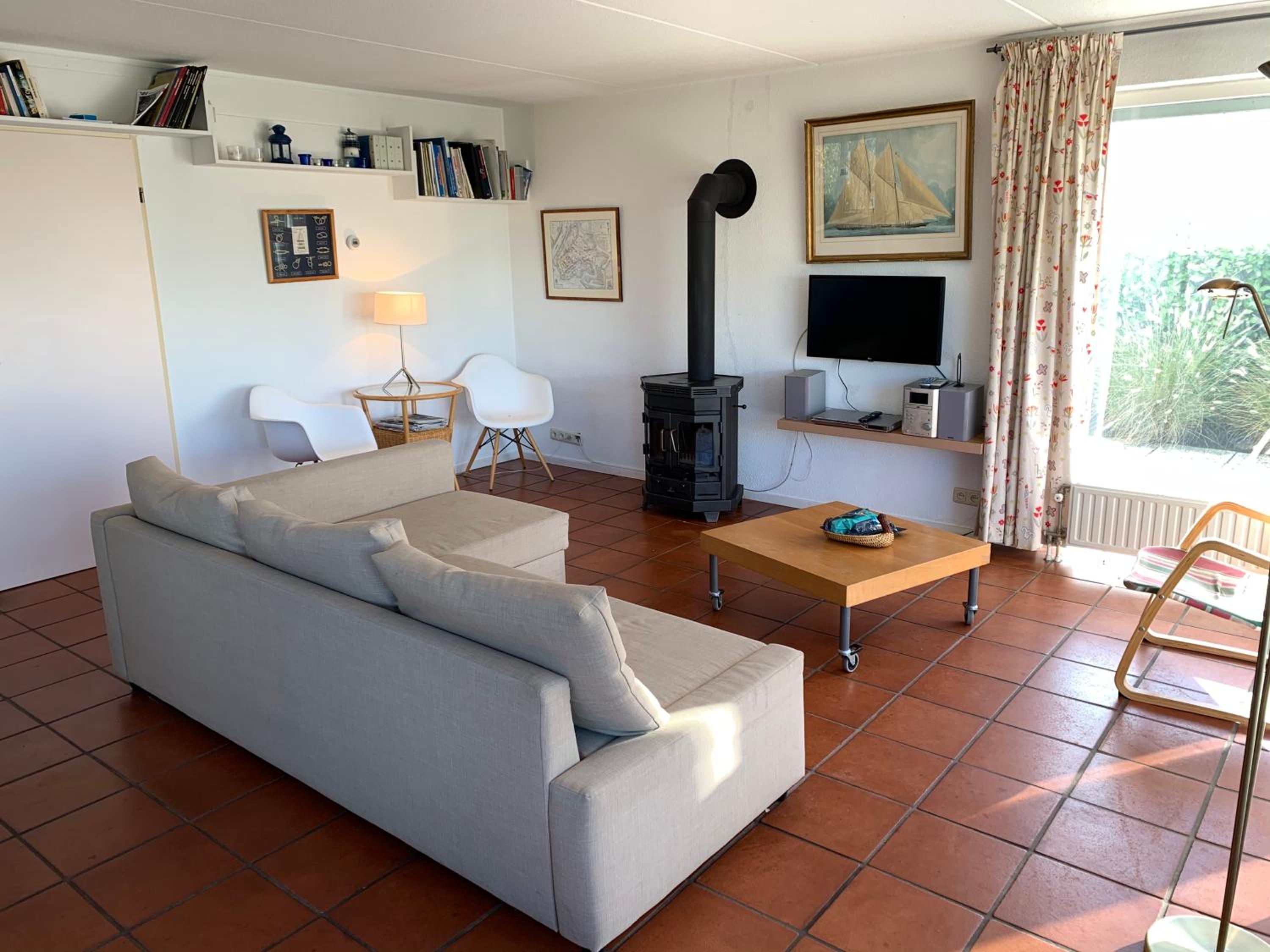 Three-Bedroom House photo 1