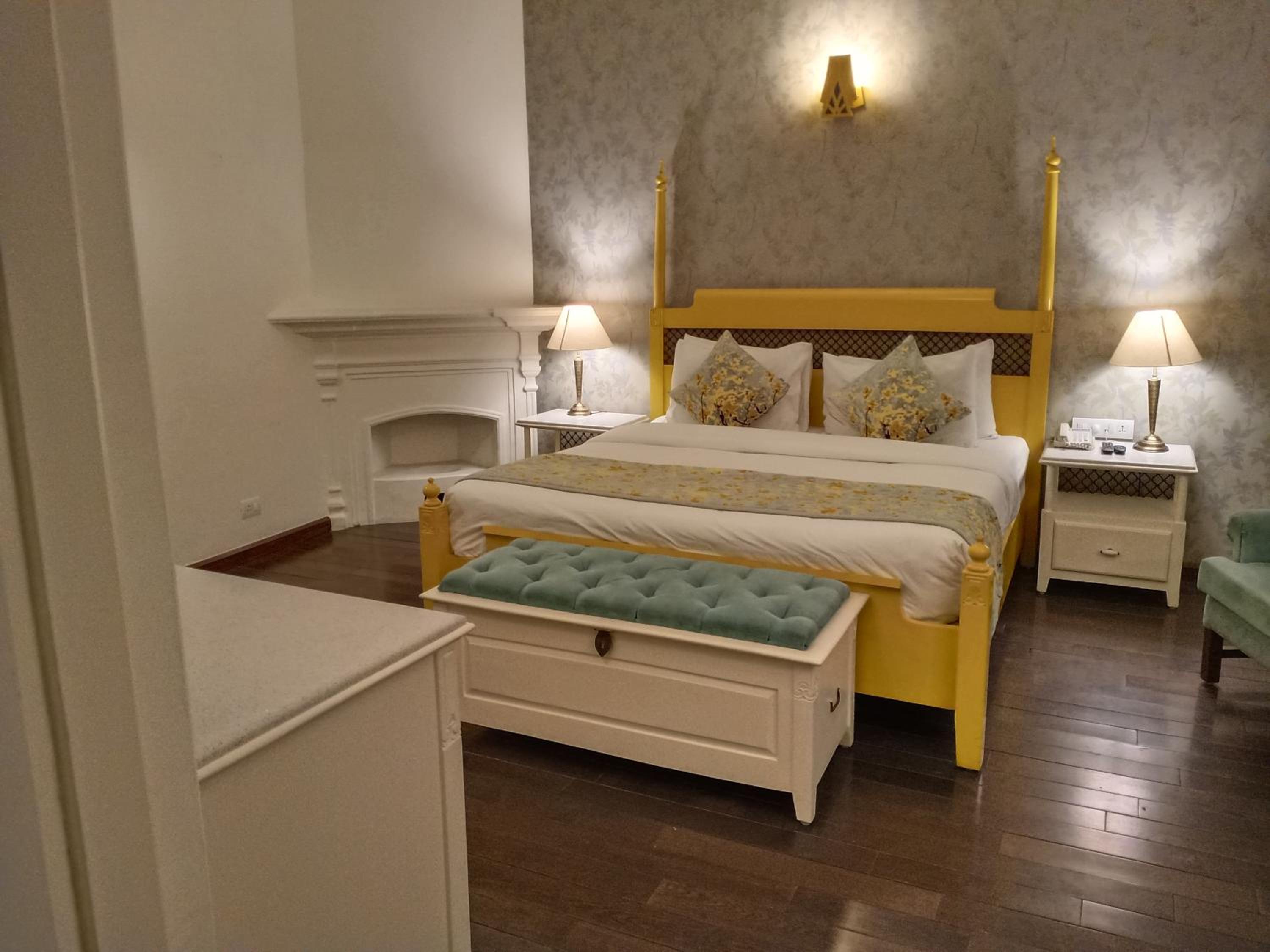 Double Room with Garden View - Photo 6