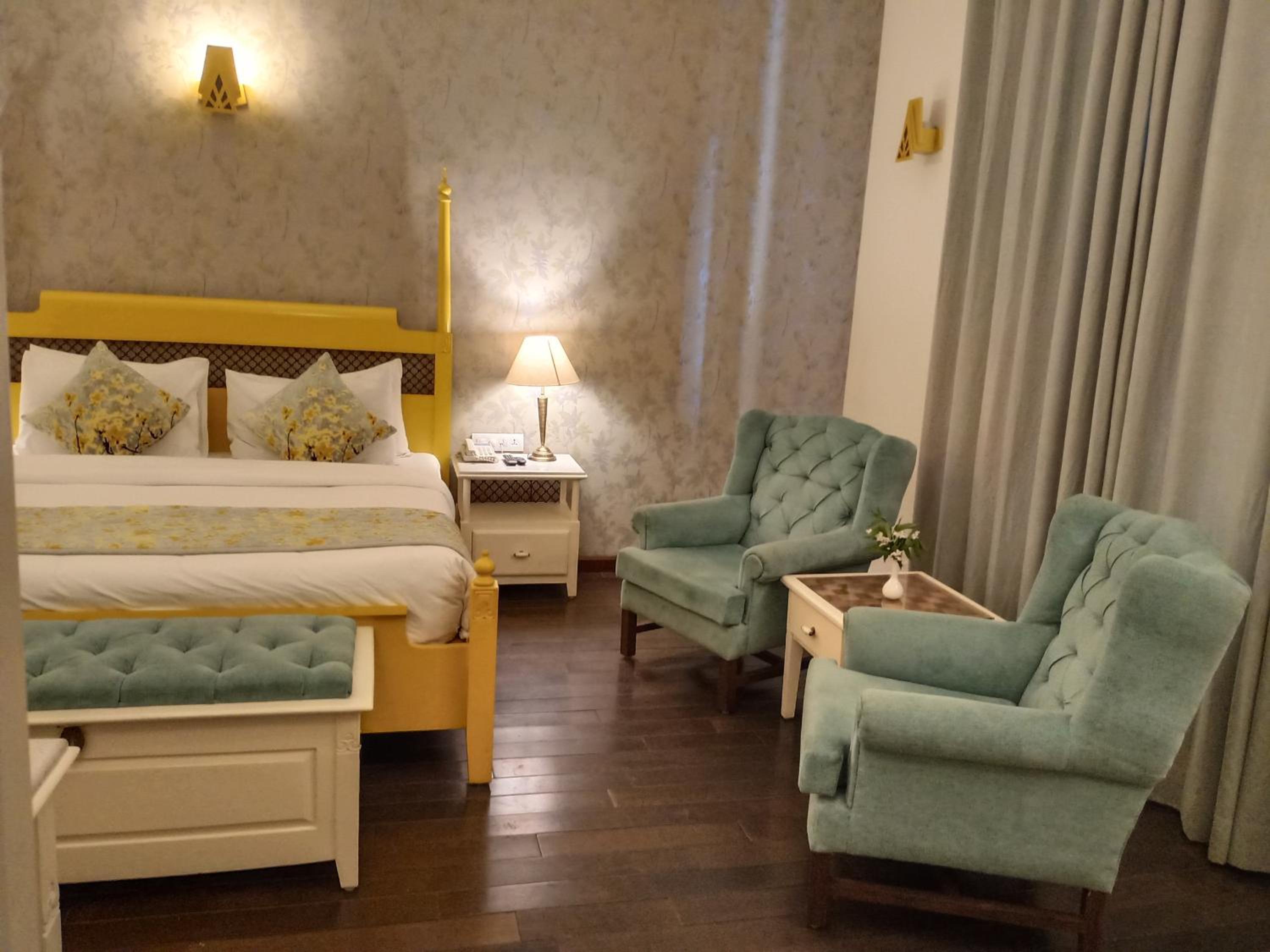 Double Room with Garden View - Photo 14