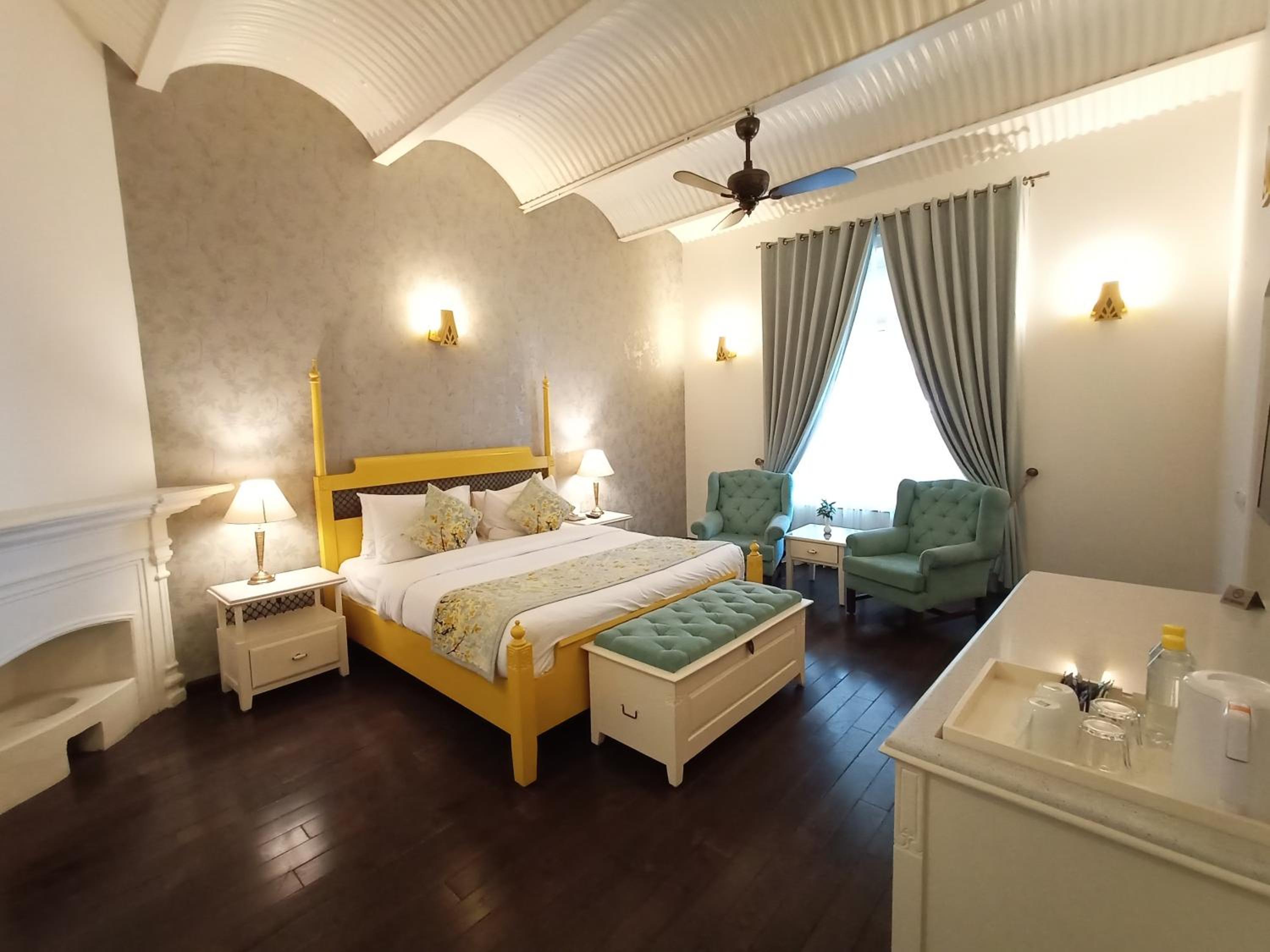 Double Room with Garden View - Photo 12