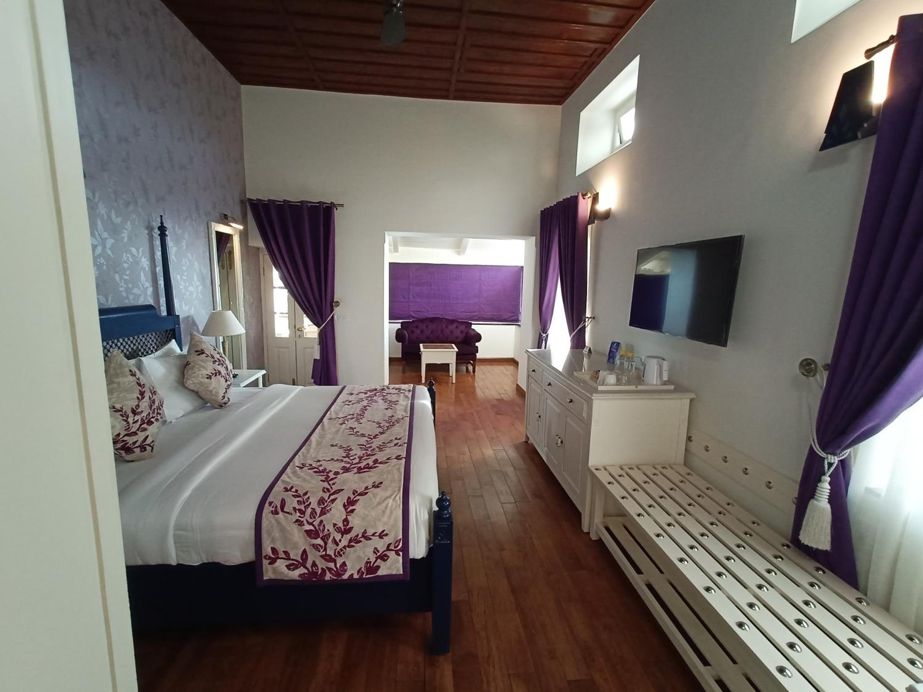 Double Room with Garden View - Photo 4