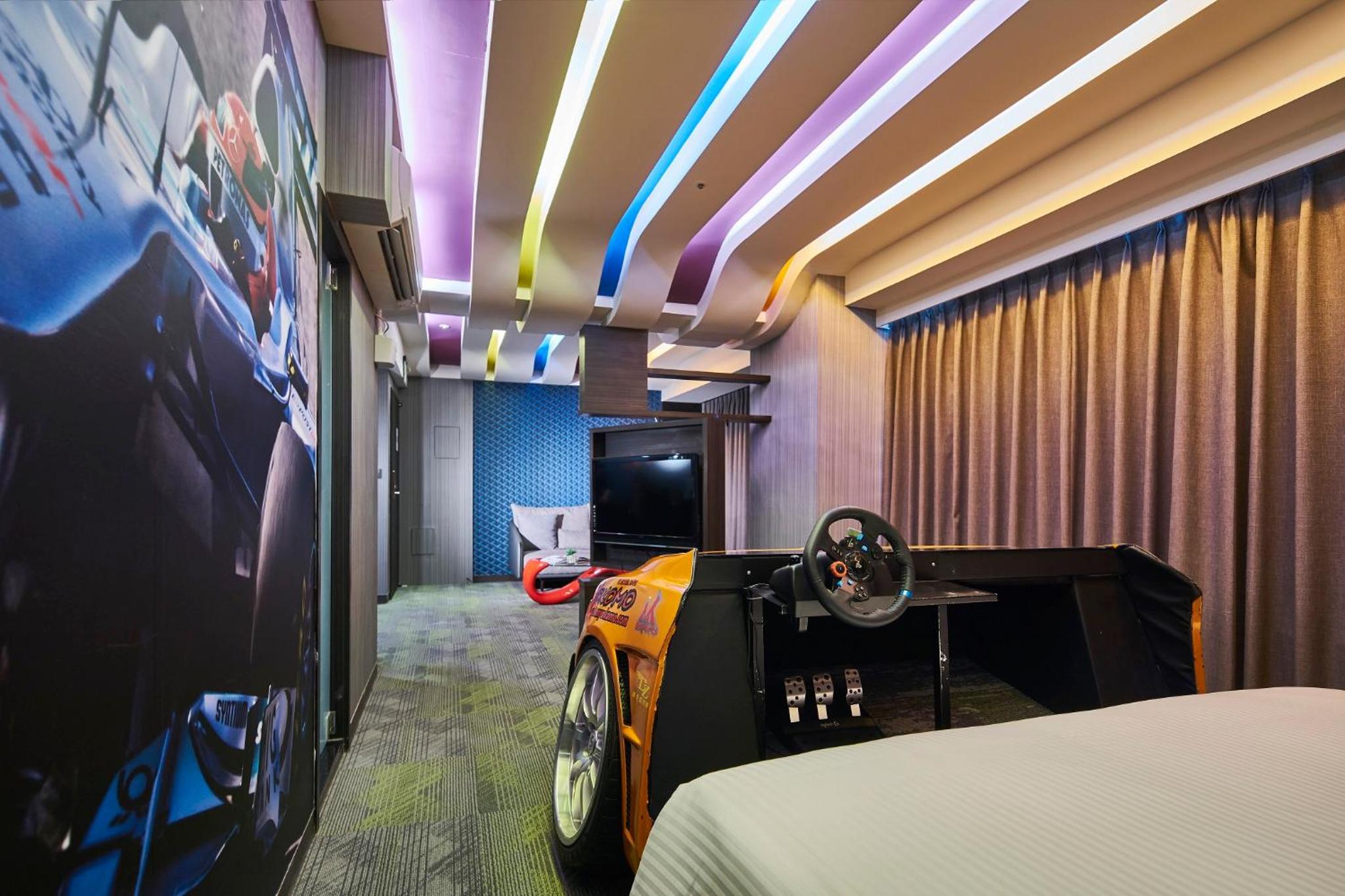 Luxury Suite - Photo 3