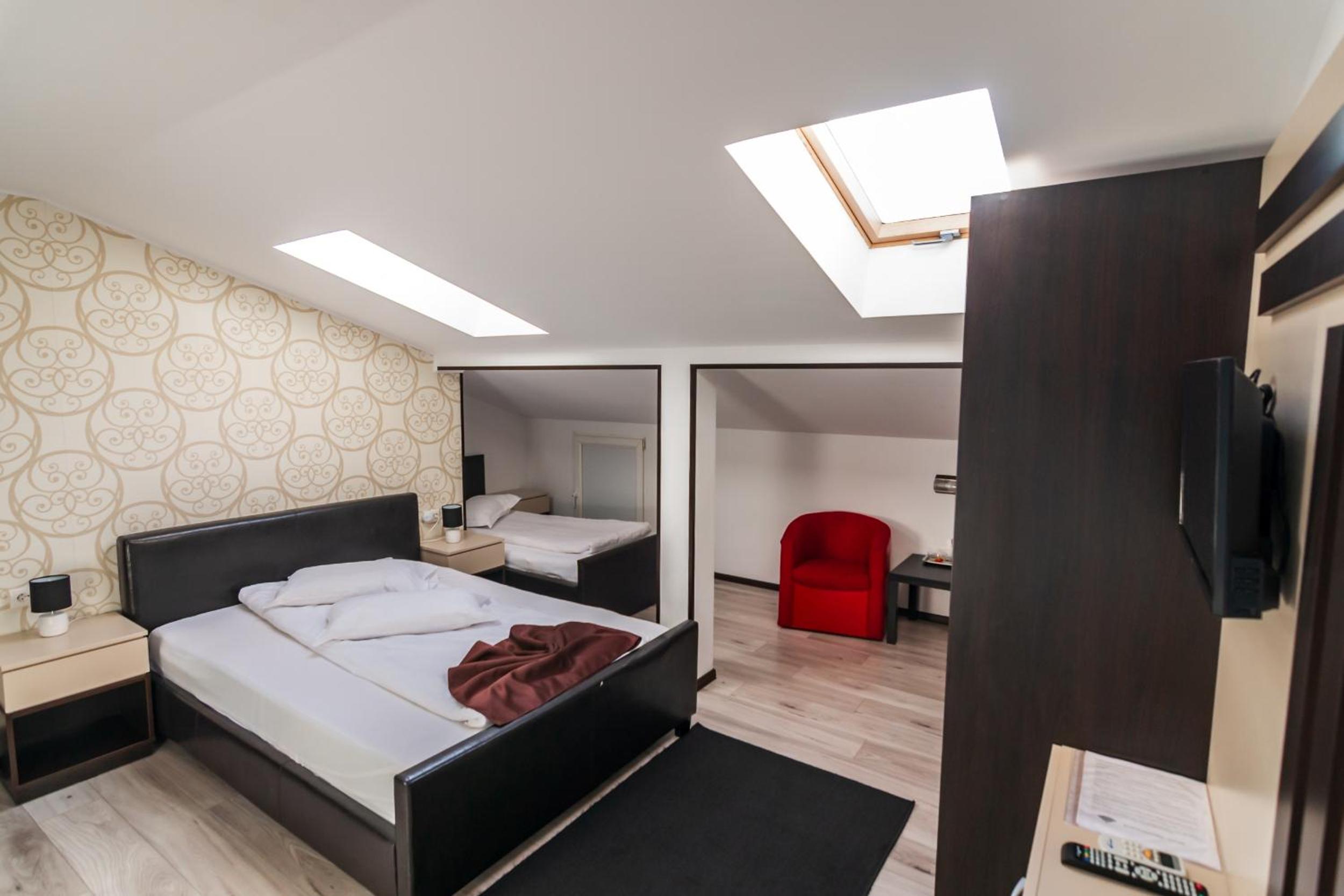 Budget Triple Room photo 1