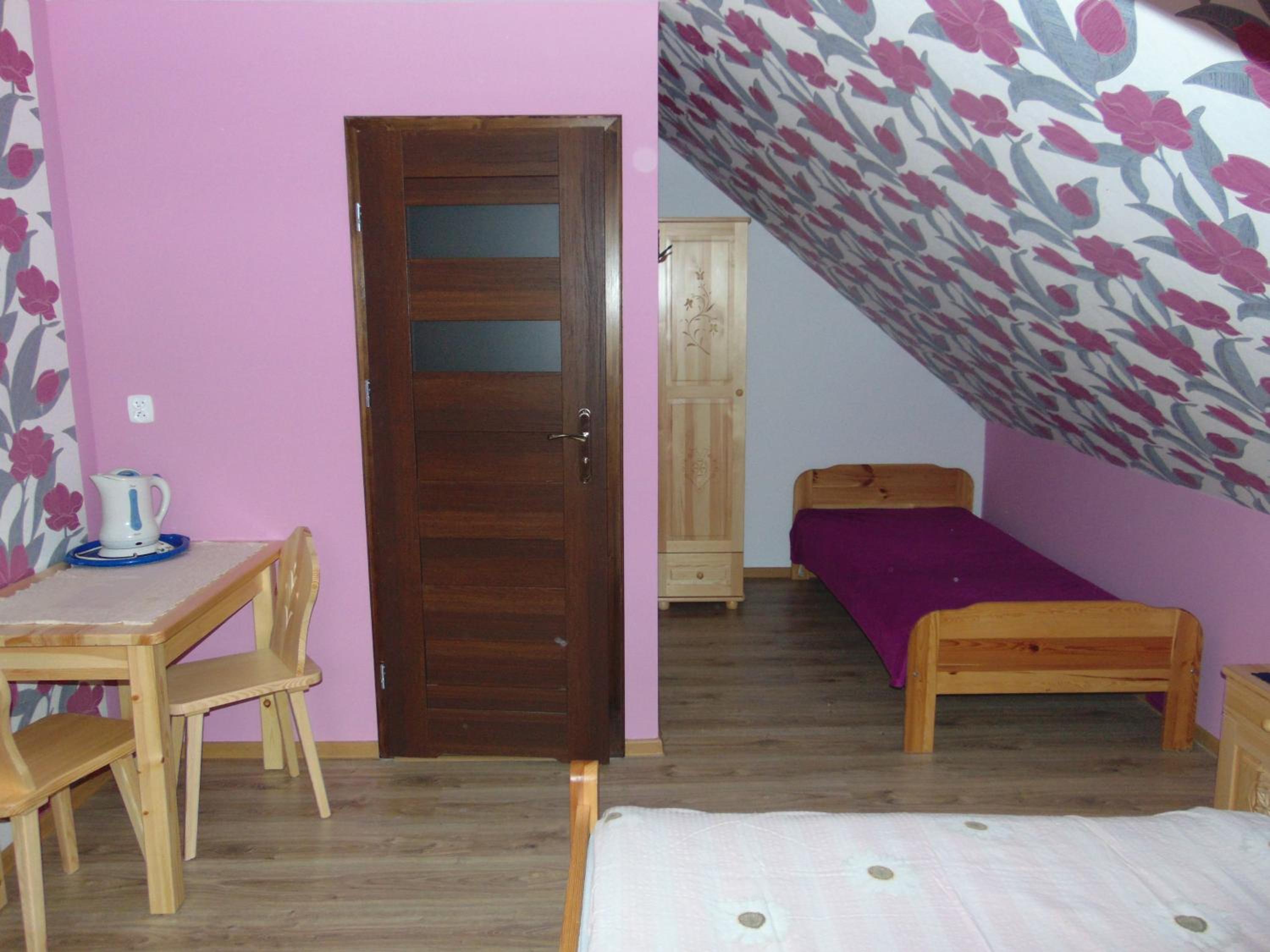 Triple Room - Photo 8